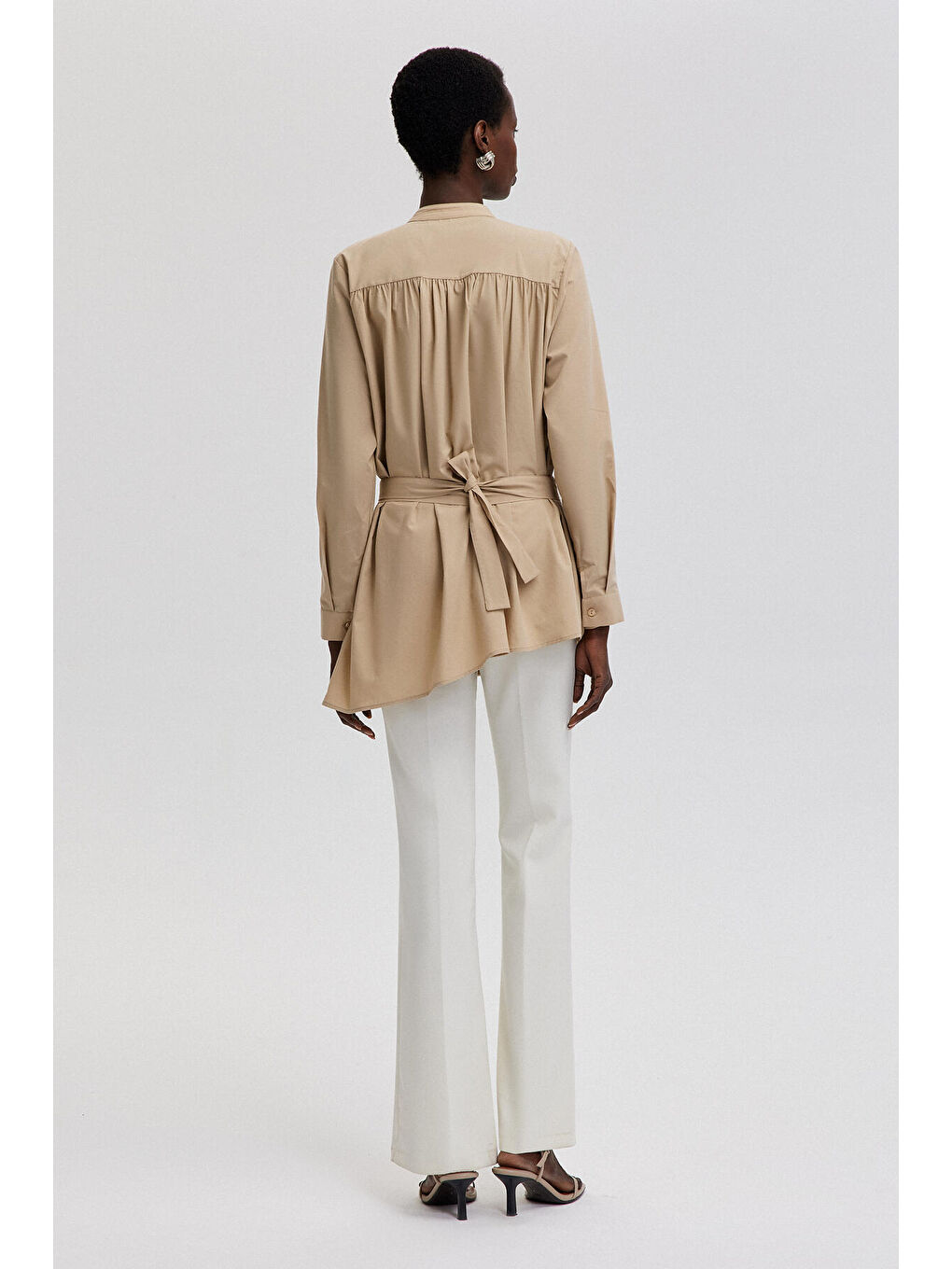 Bej Belden Bağlamalı Gömlek-3