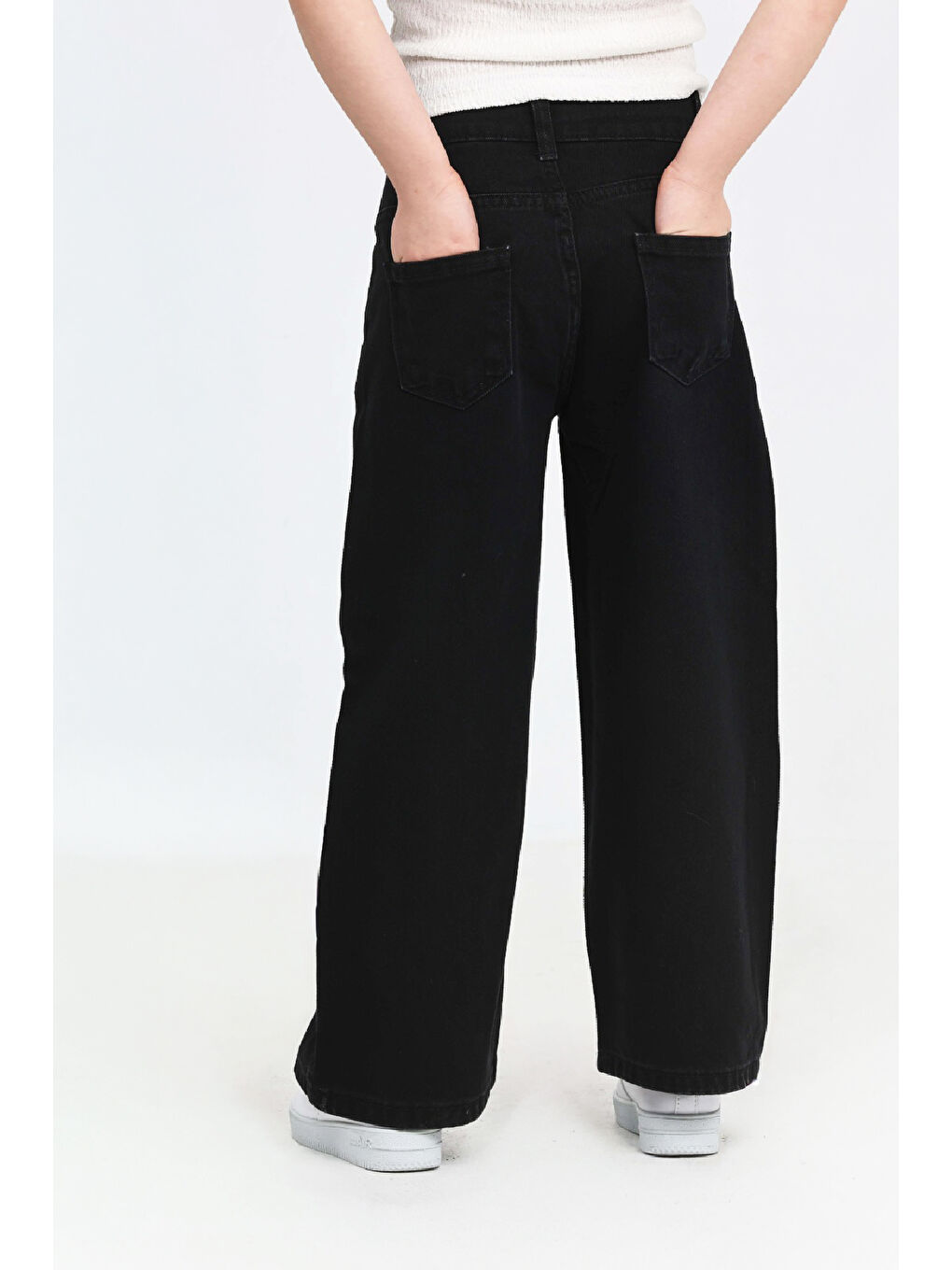Siyah Kız Çocuk Esnek Belli Elastanlı Geniş Kesim Jean Pantolon 6-14 Yaş 12369-2