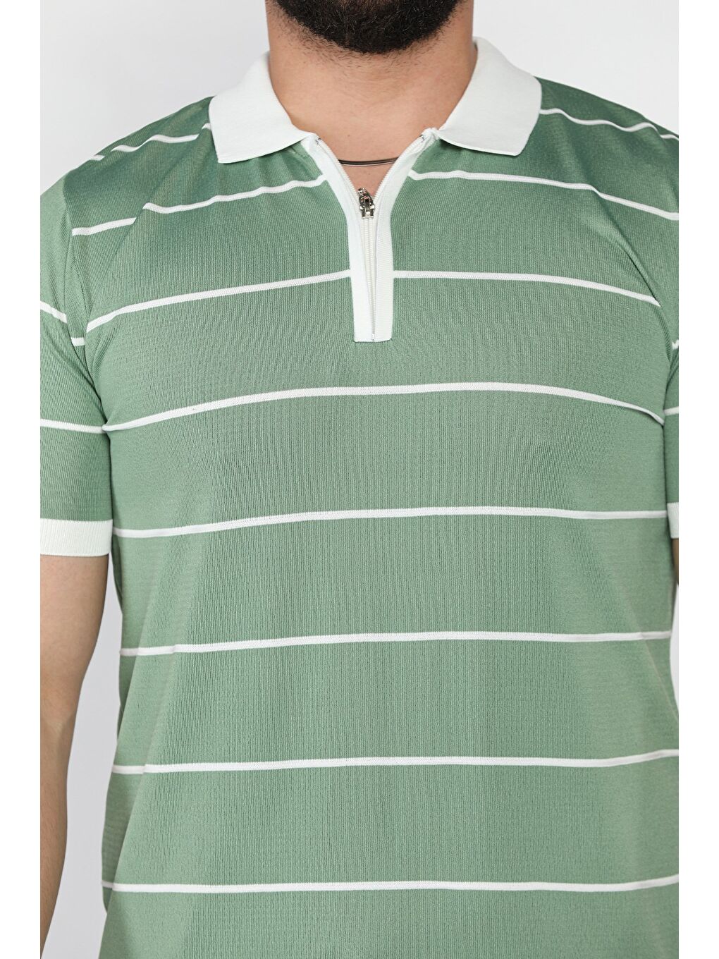 Yeşil Erkek Polo Yaka Yarım Fermuarlı Çizgi Desenli Triko Tişört-3