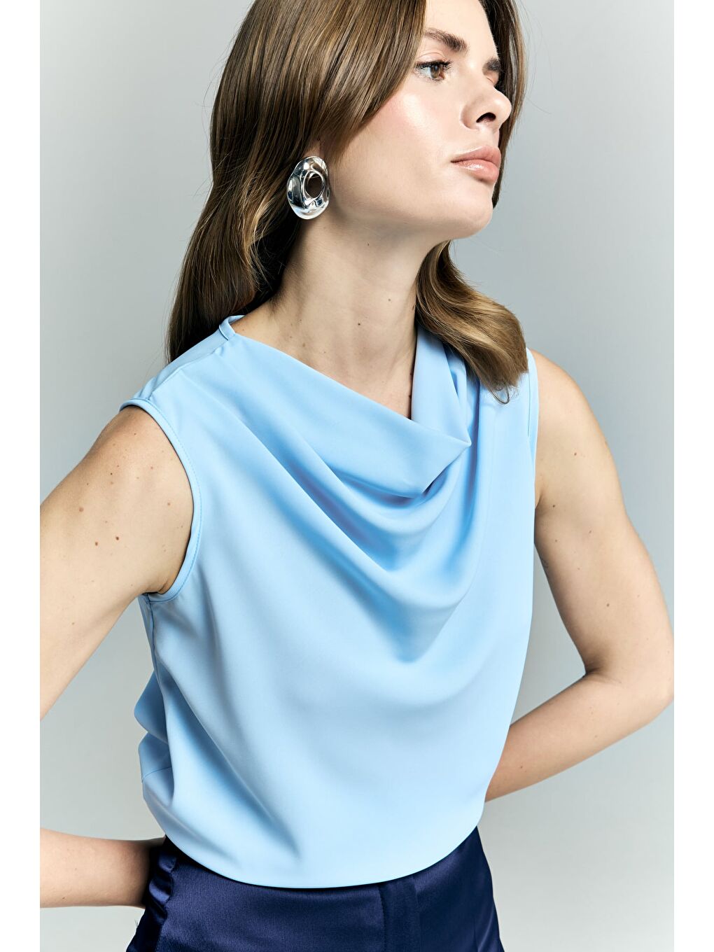 Degaje Yaka Kolsuz Bluz - Mavi-3