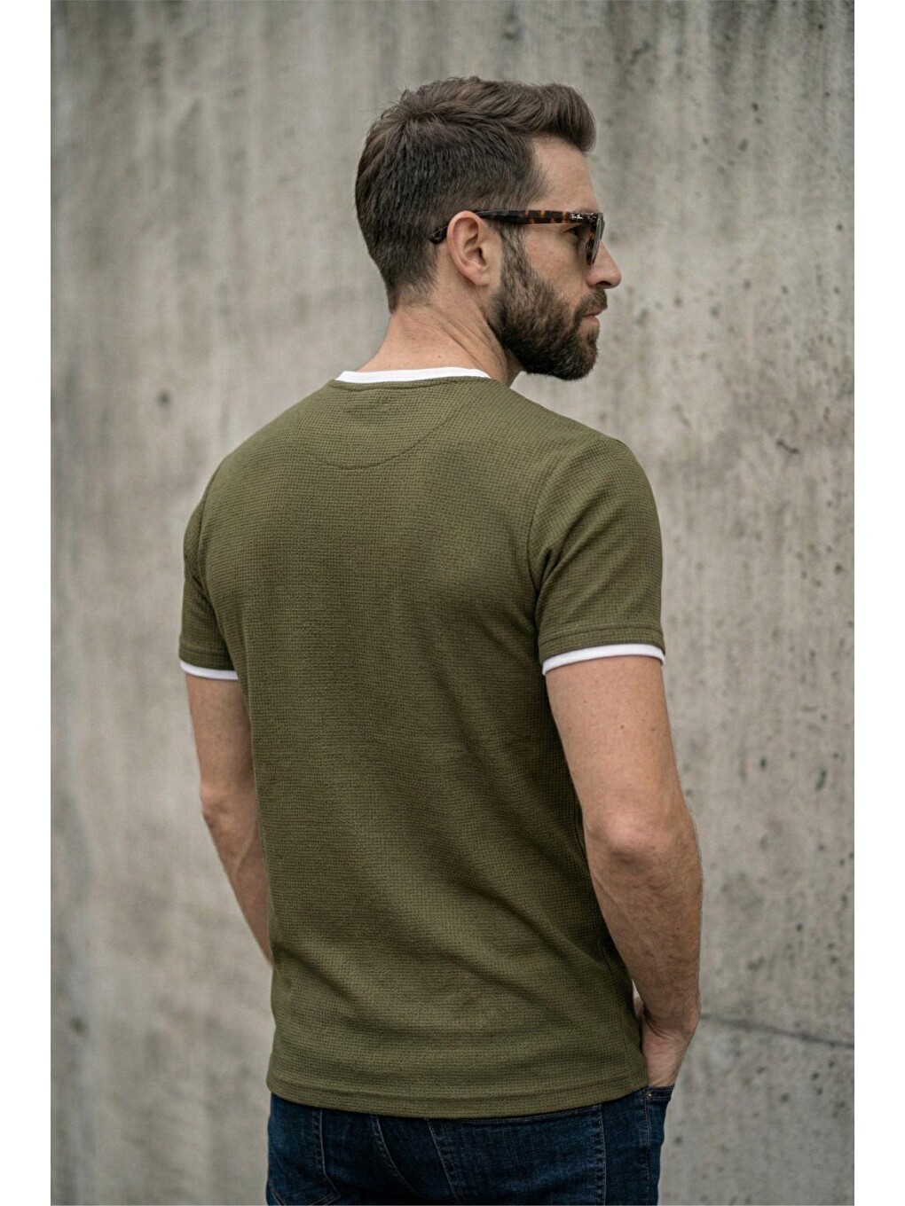 Haki Prey Vaffle Dokulu Çift Yaka Görünümlü Slim Fit Erkek Tişört-2