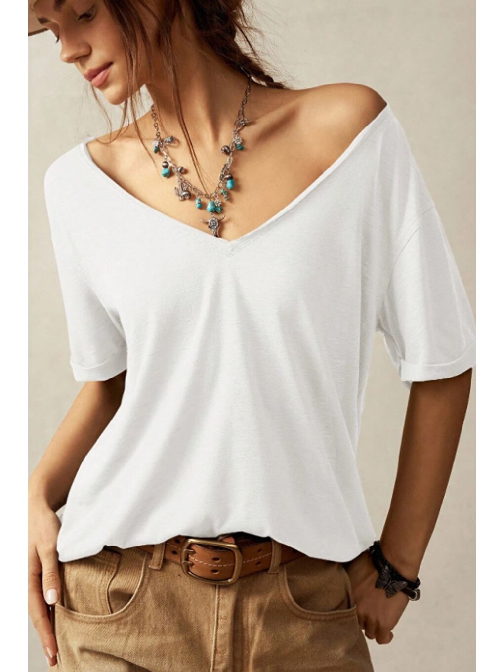 Beyaz Kadın Lacivert Oversize-Salaş V Yaka Basic Tişört-4