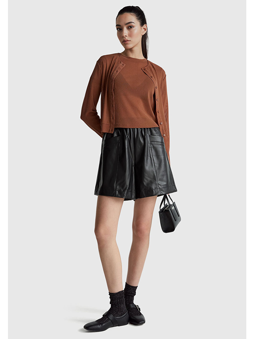 Kadın Koyu Kahverengi Simli Bisiklet Yaka Slim Fit T-Shirt-4