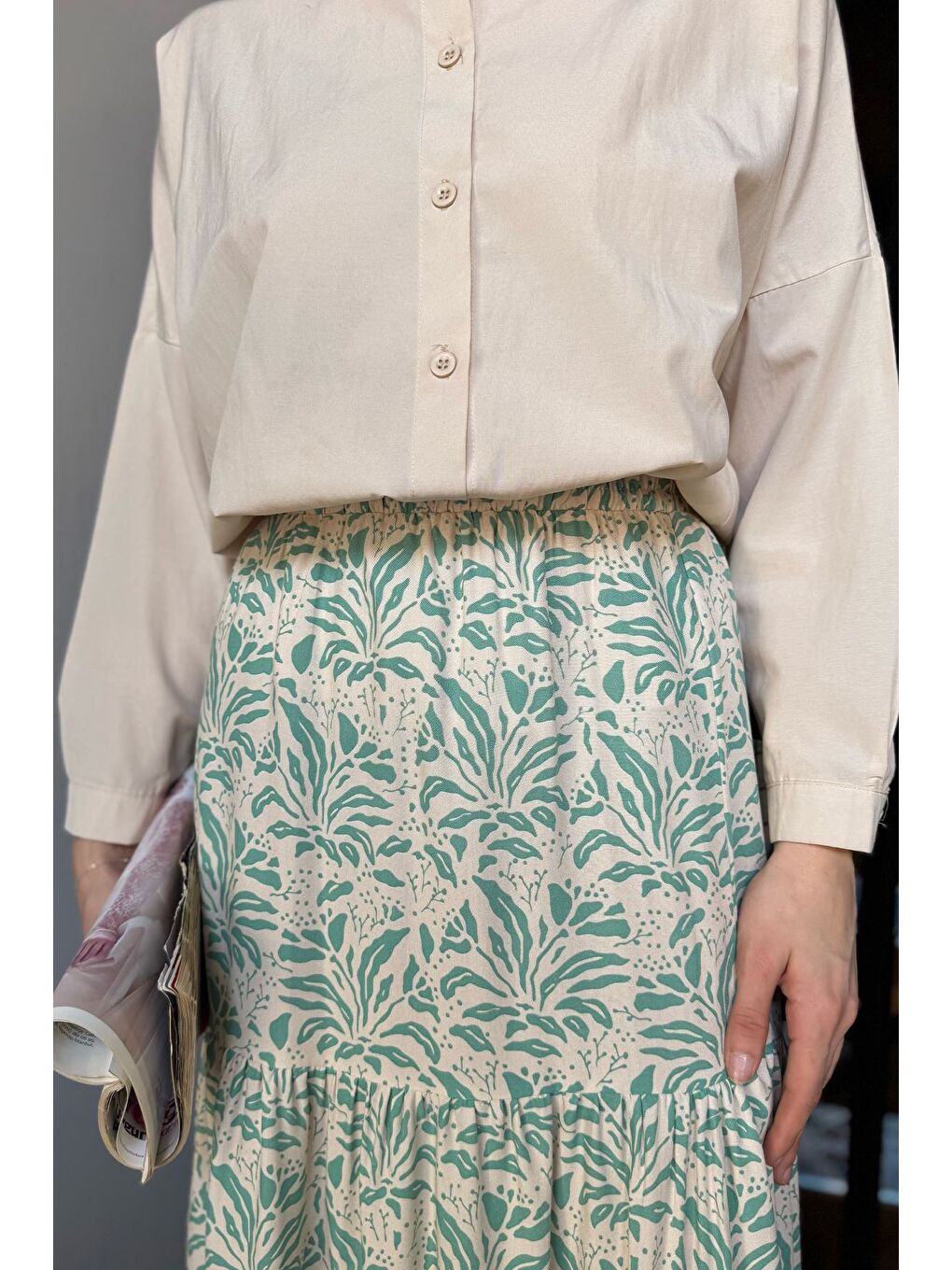 Bej Kadın Üç Kat Desenli Tesettür Viskon Etek-2