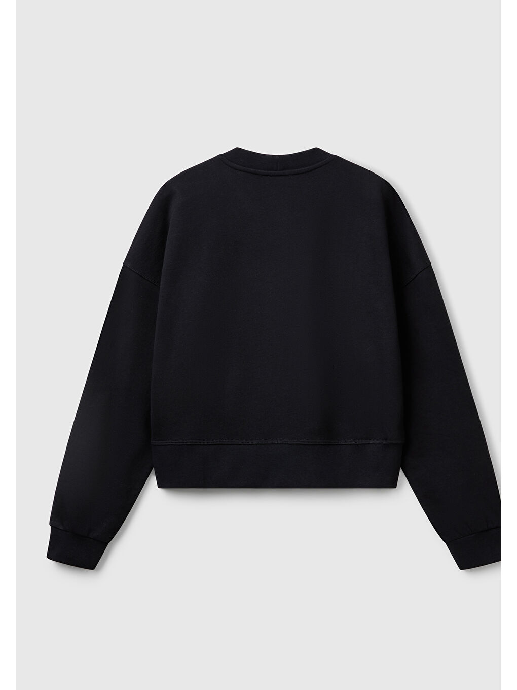 Kadın Siyah %100 Pamuk Ribana Detaylı Bisiklet Yaka Sweatshirt-3