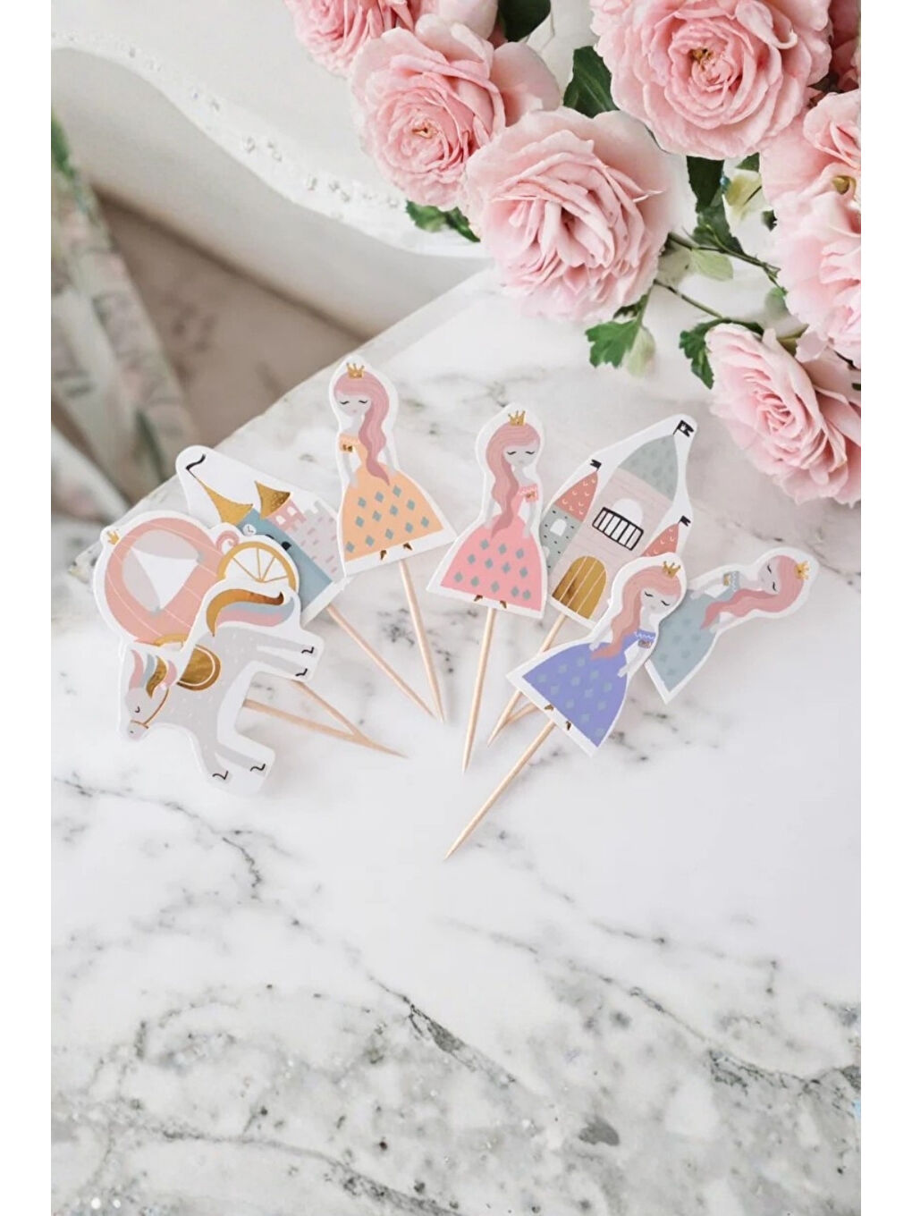 Karışık Çok Renkli Prenses ve Şato Temalı 8'li Kürdan Pasta Süsü-1