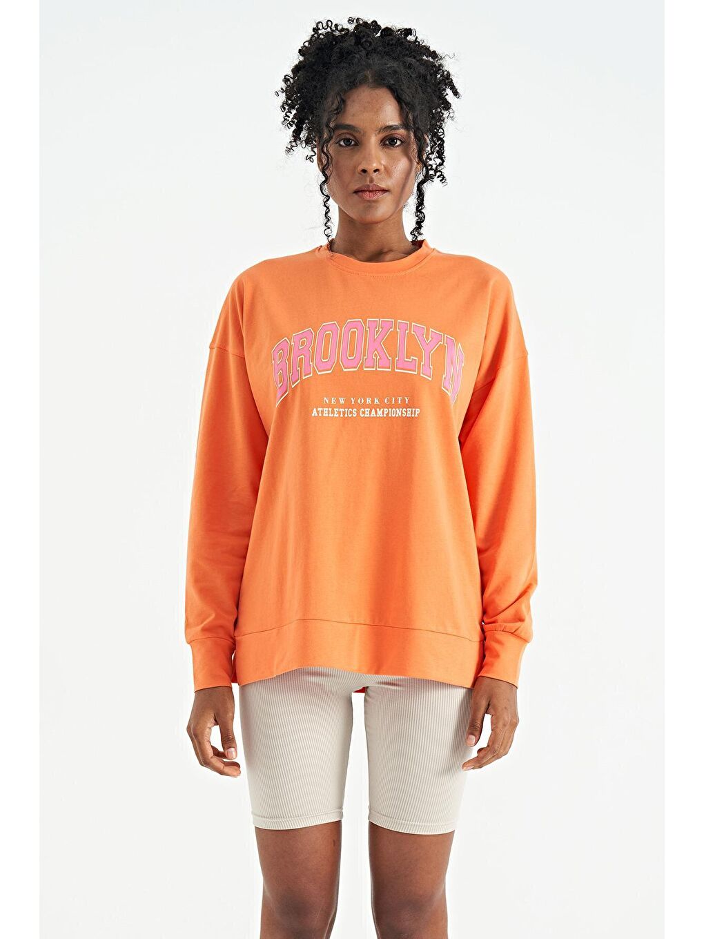 Veryperi Turuncu Oranj Bisiklet Yaka Rahat Kalıp Basic Kadın Sweatshirt - 02106