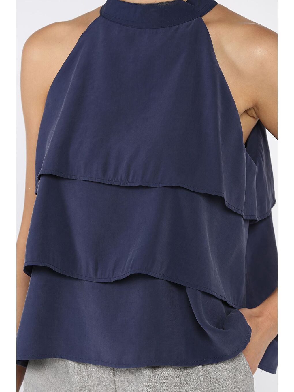 Lacivert Sıfır Kol Kat Kat Kadın Bluz-3