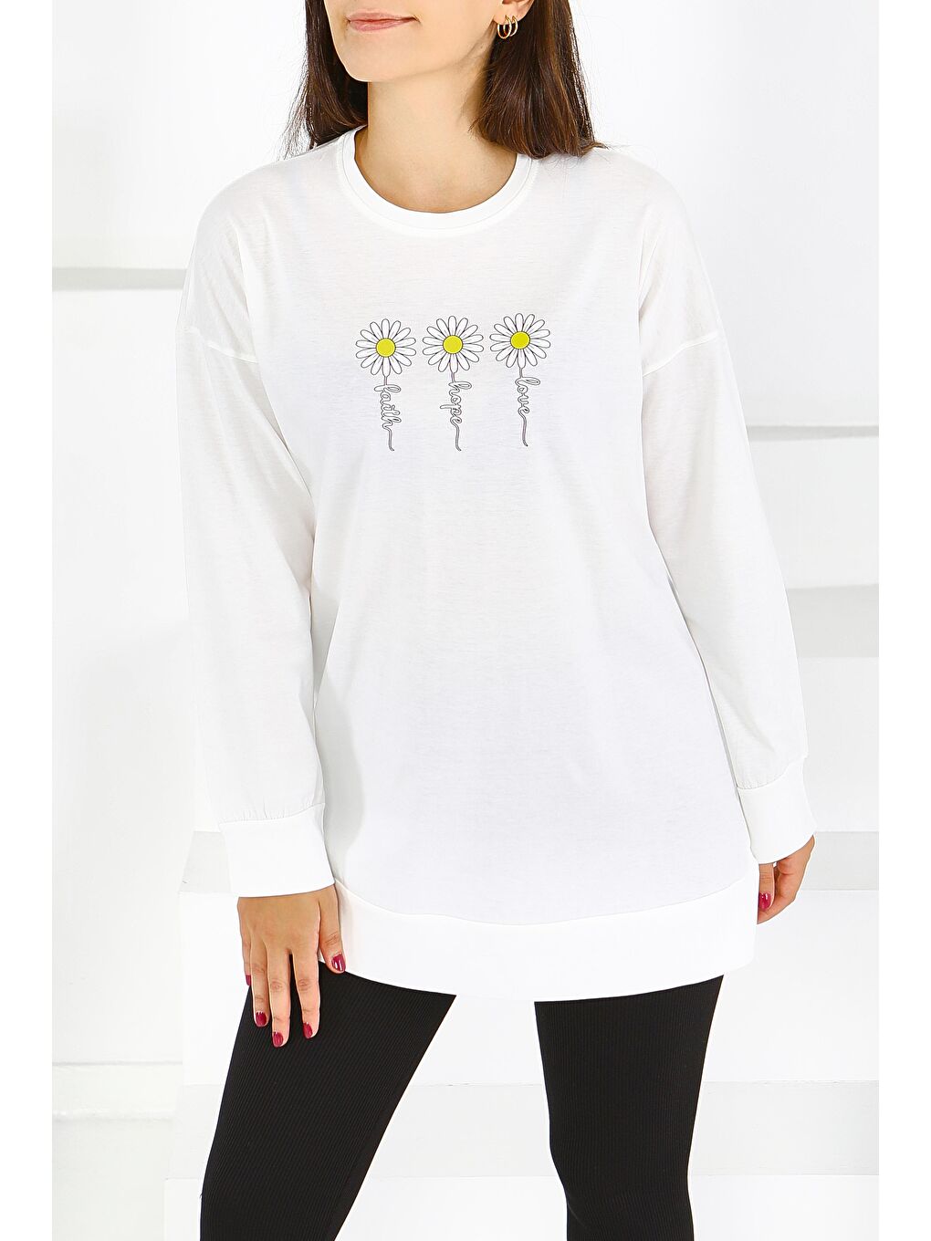 Uzun Kollu Taşlı Süprem Tunik Beyaz - 27583