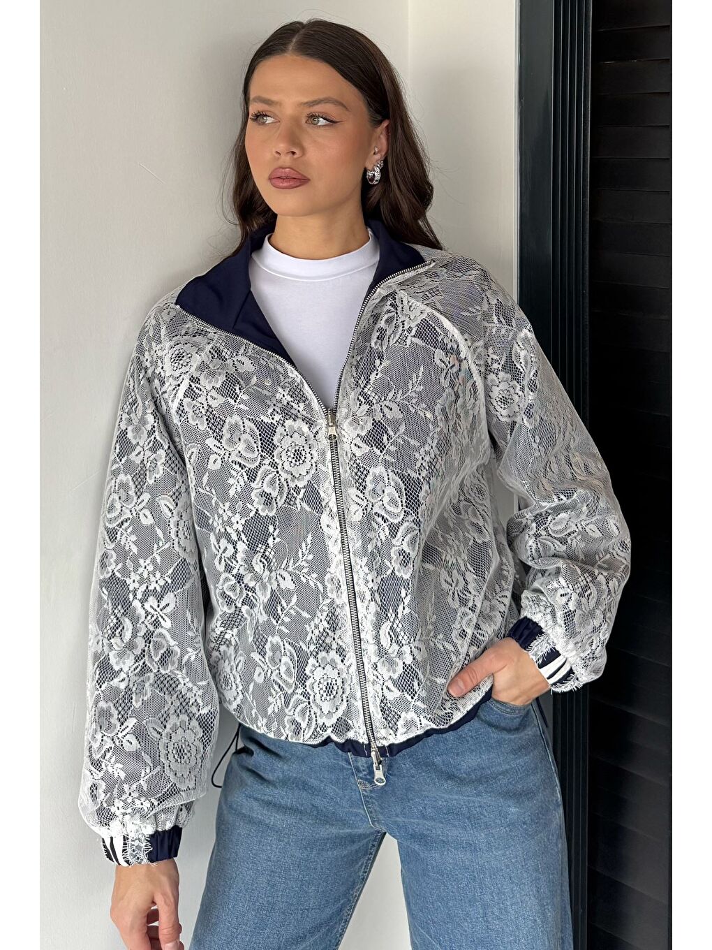 Lacivert Çift Taraflı Giyilebilir Dantel Detaylı Tarz Mont-3