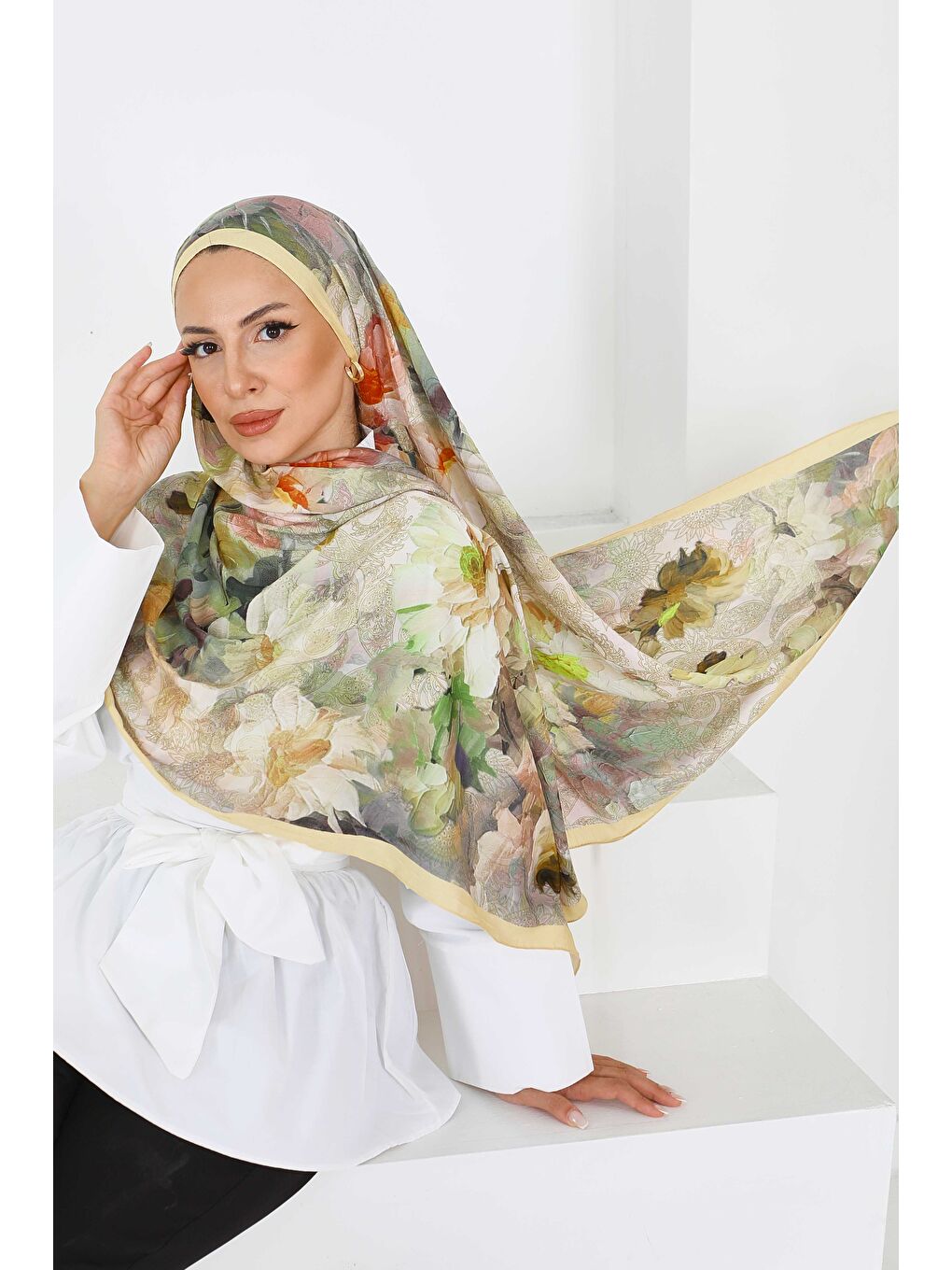 Sarı Bambu Kıraş Şal Sari - 27617-1