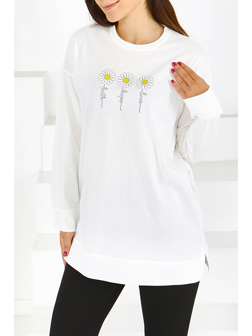 Uzun Kollu Taşlı Süprem Tunik Beyaz - 27583-2