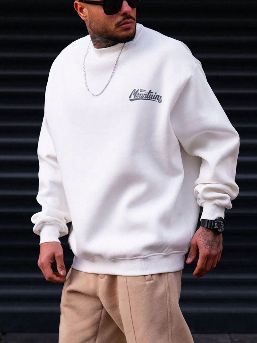 Erkek Beyaz Mountains EMOTİON Baskılı Oversize Bisiklet Yaka Uzun Kollu Sweatshirt