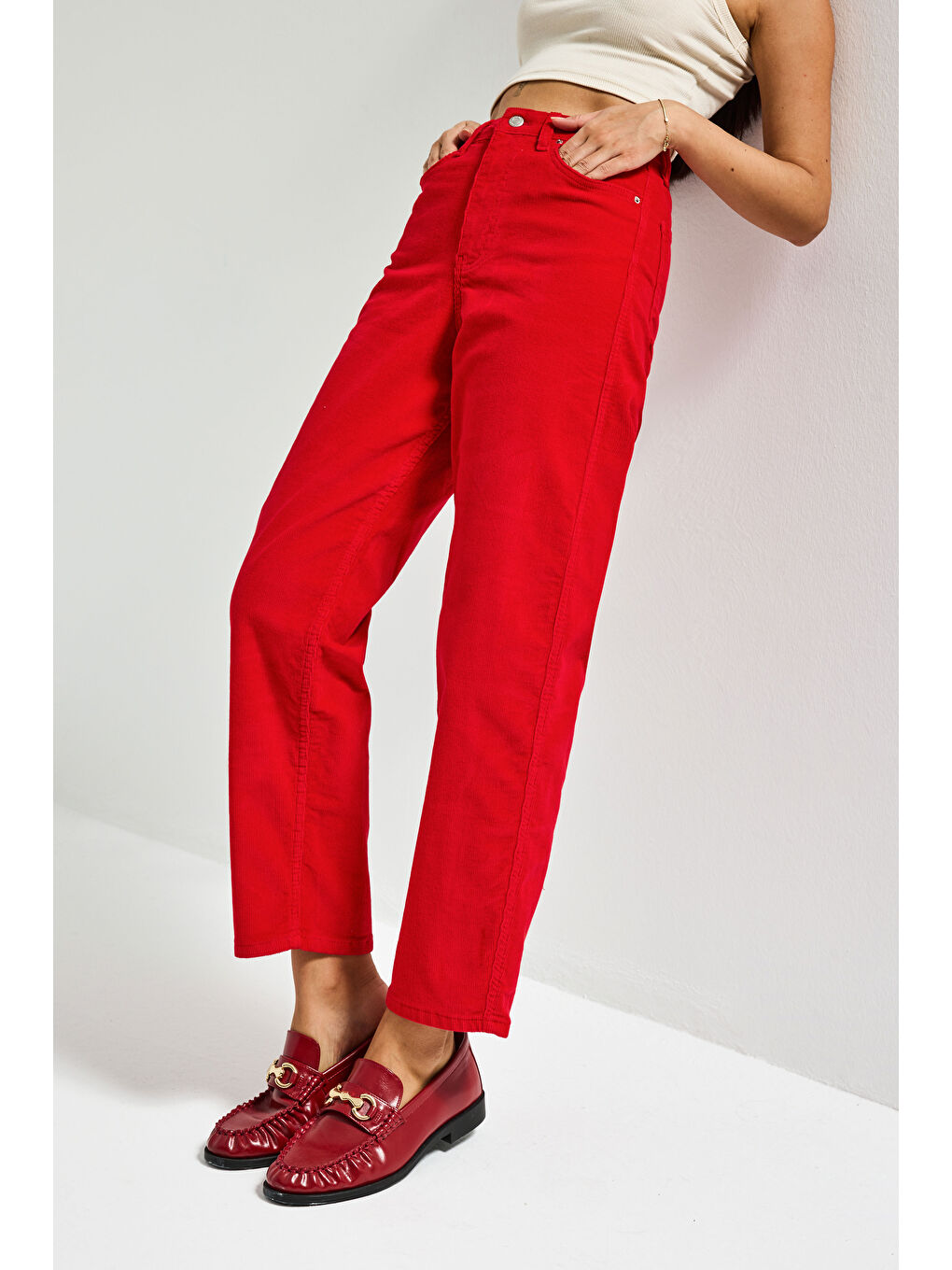 Kadın Kırmızı 26w5-19 Relax Fit Velvet Kadife Kumaş Pantolon