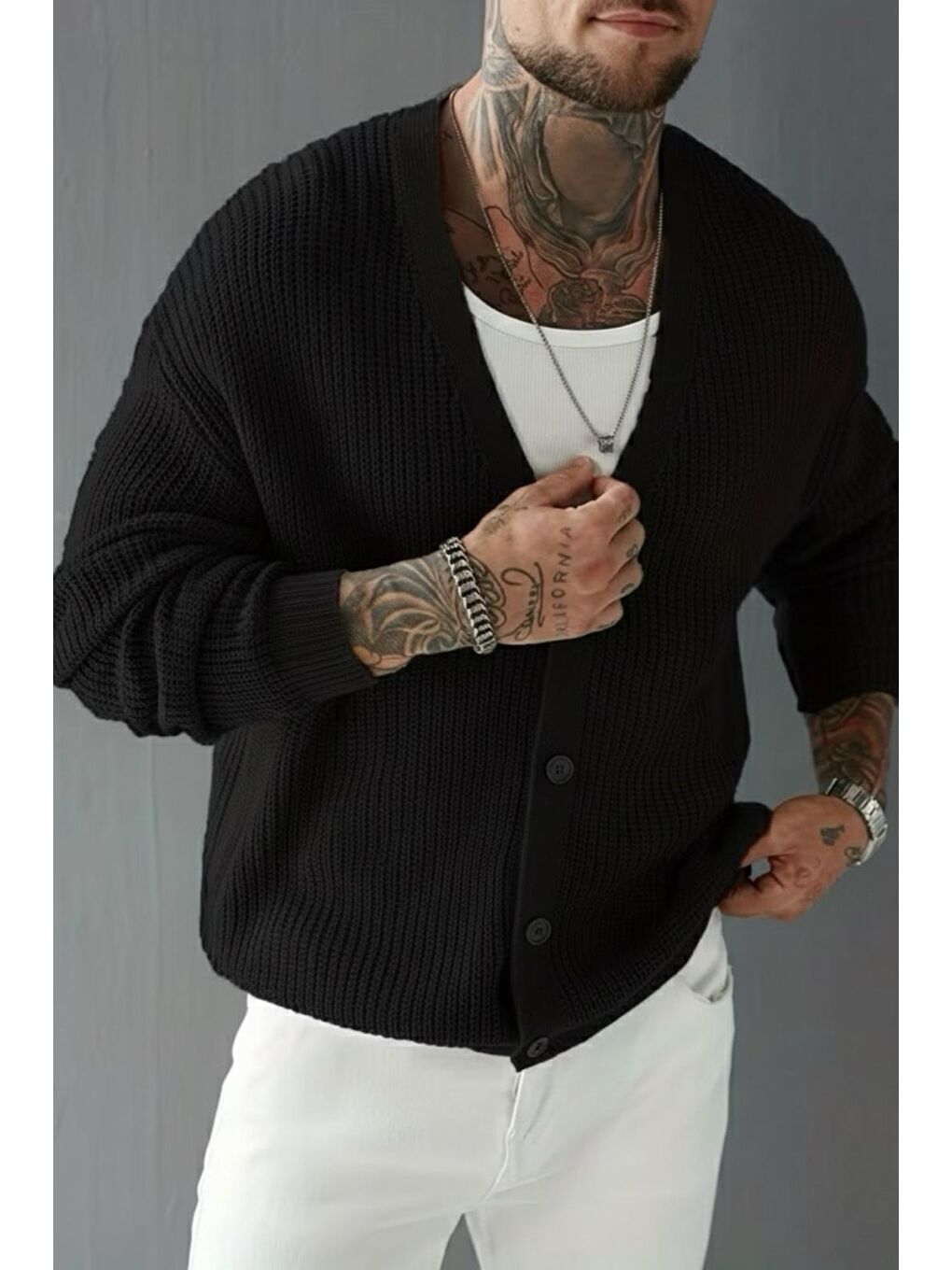 Siyah Grov Düğmeli V Yaka Kalın Erkek Hırka