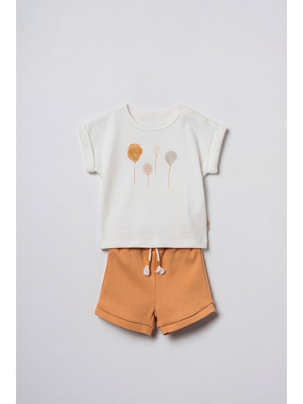 Karışık Unisex Bebek Pamuklu Ekru Hardal Tişört Şort Takım - Çiçek Baskılı