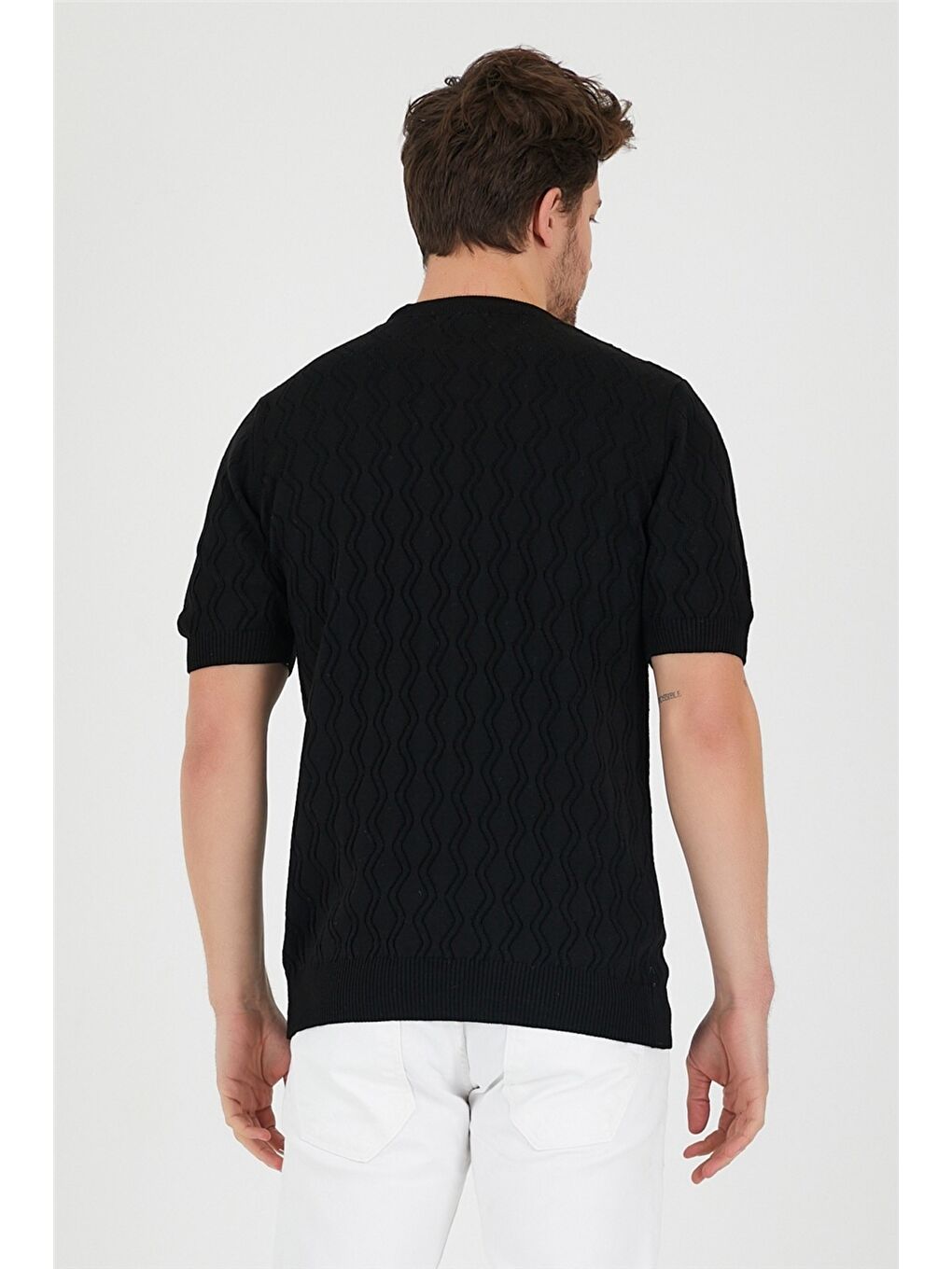 Siyah Erkek Yuvarlak Yaka Desenli Örme T-shirt-3