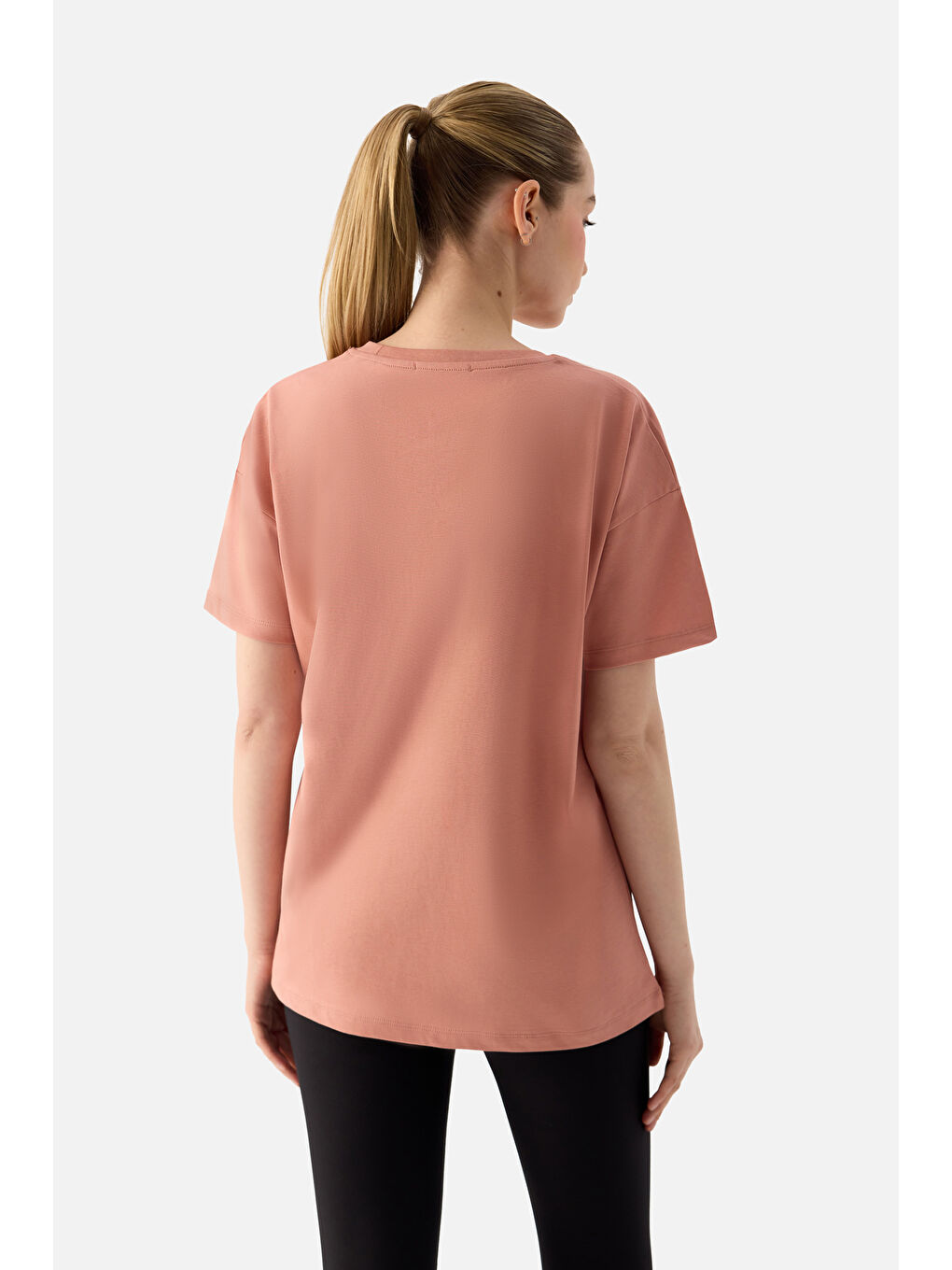Pembe Elora Rahat Kalıp Oversize Pudra Tişört-3