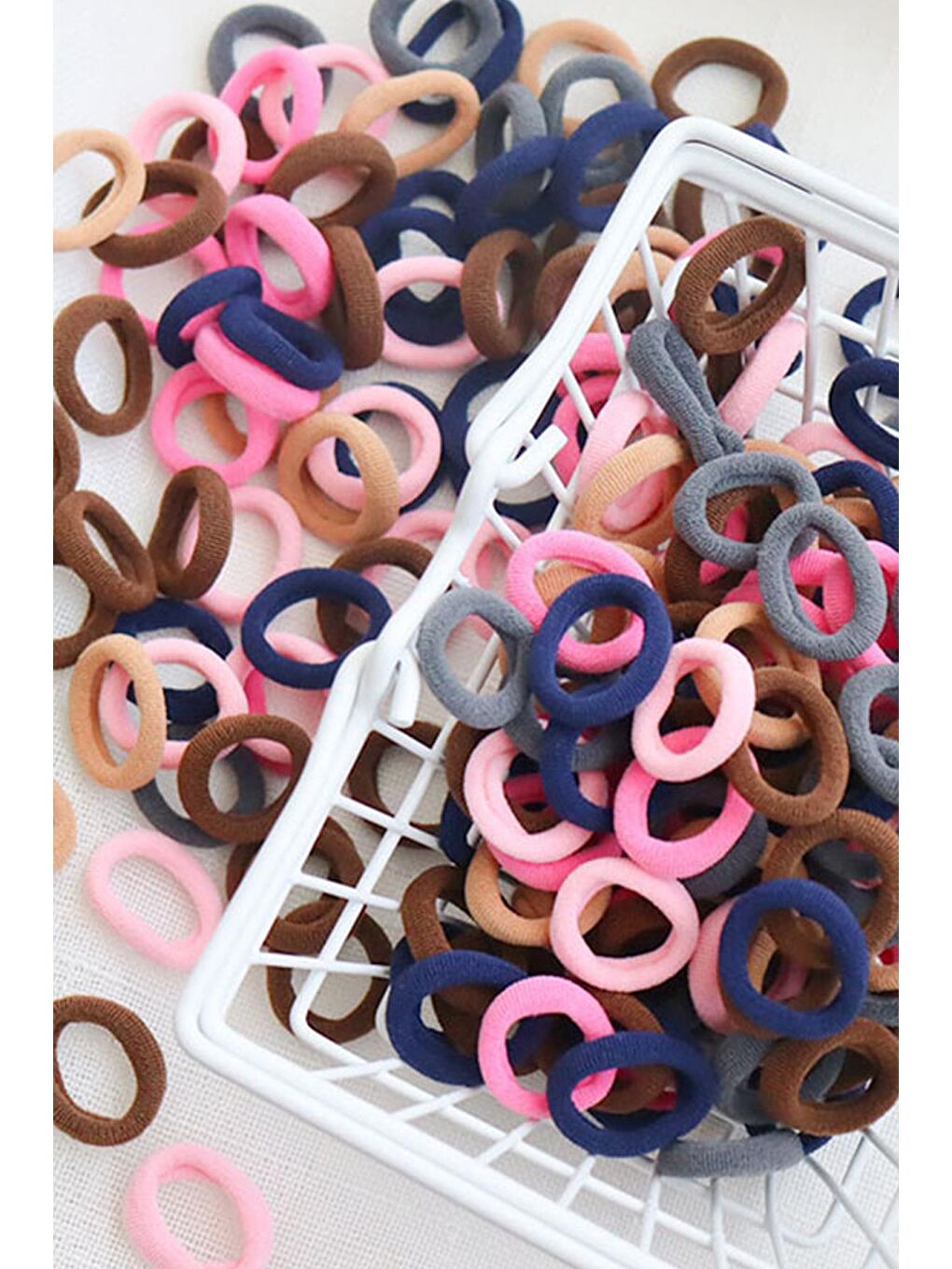 Karışık 100 Adet Havlu Lastik Mini Toka Seti Çantalı Paket-1