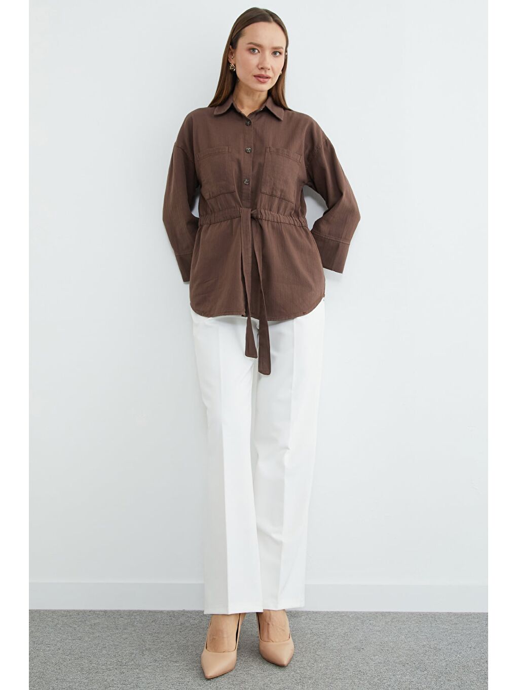 Kahverengi Beli Lastikli Düğmeli Gömlek-4