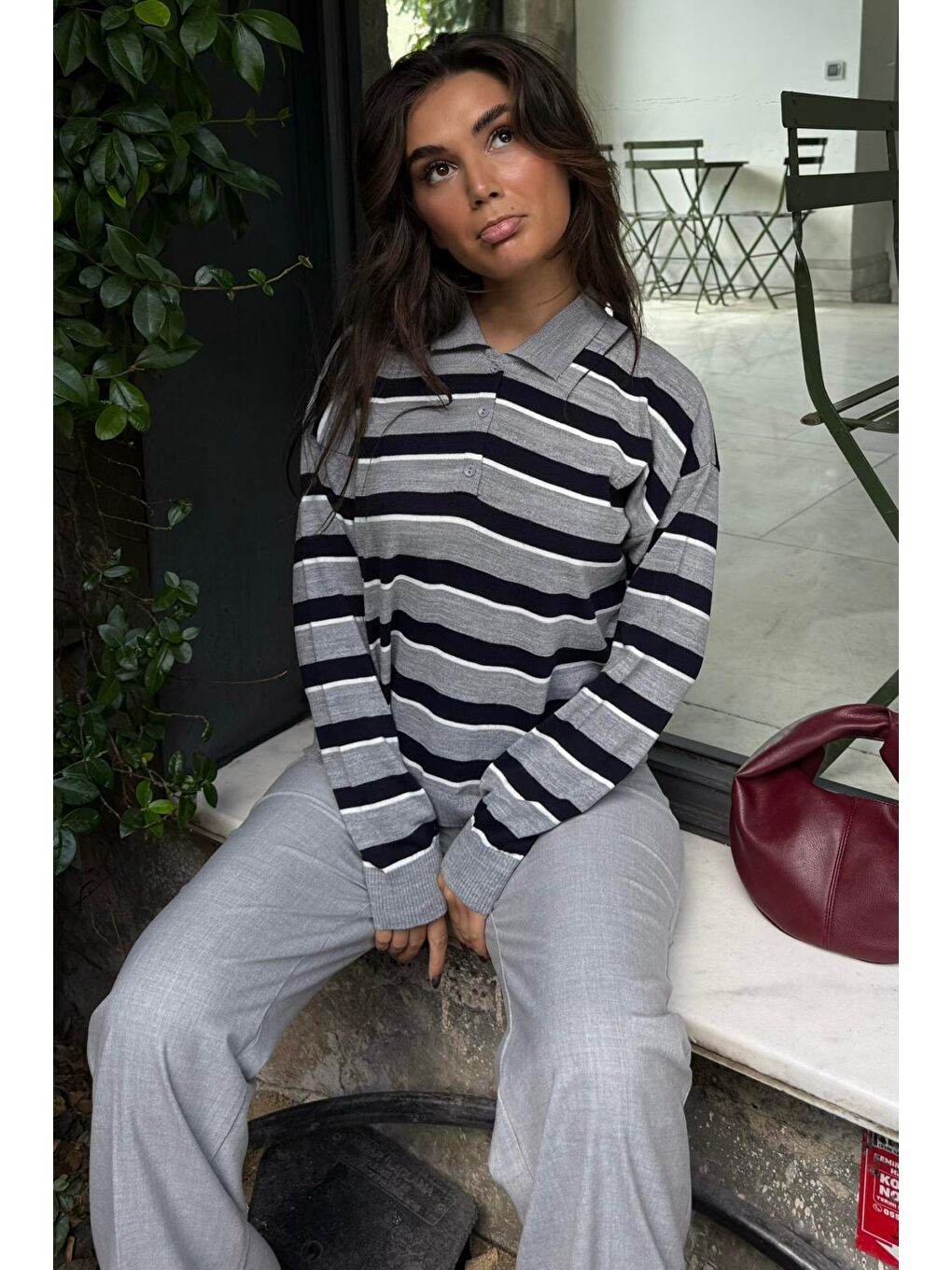 Gri Çizgili Polo Yaka Düğmeli Kadın Kazak Mg2561-5
