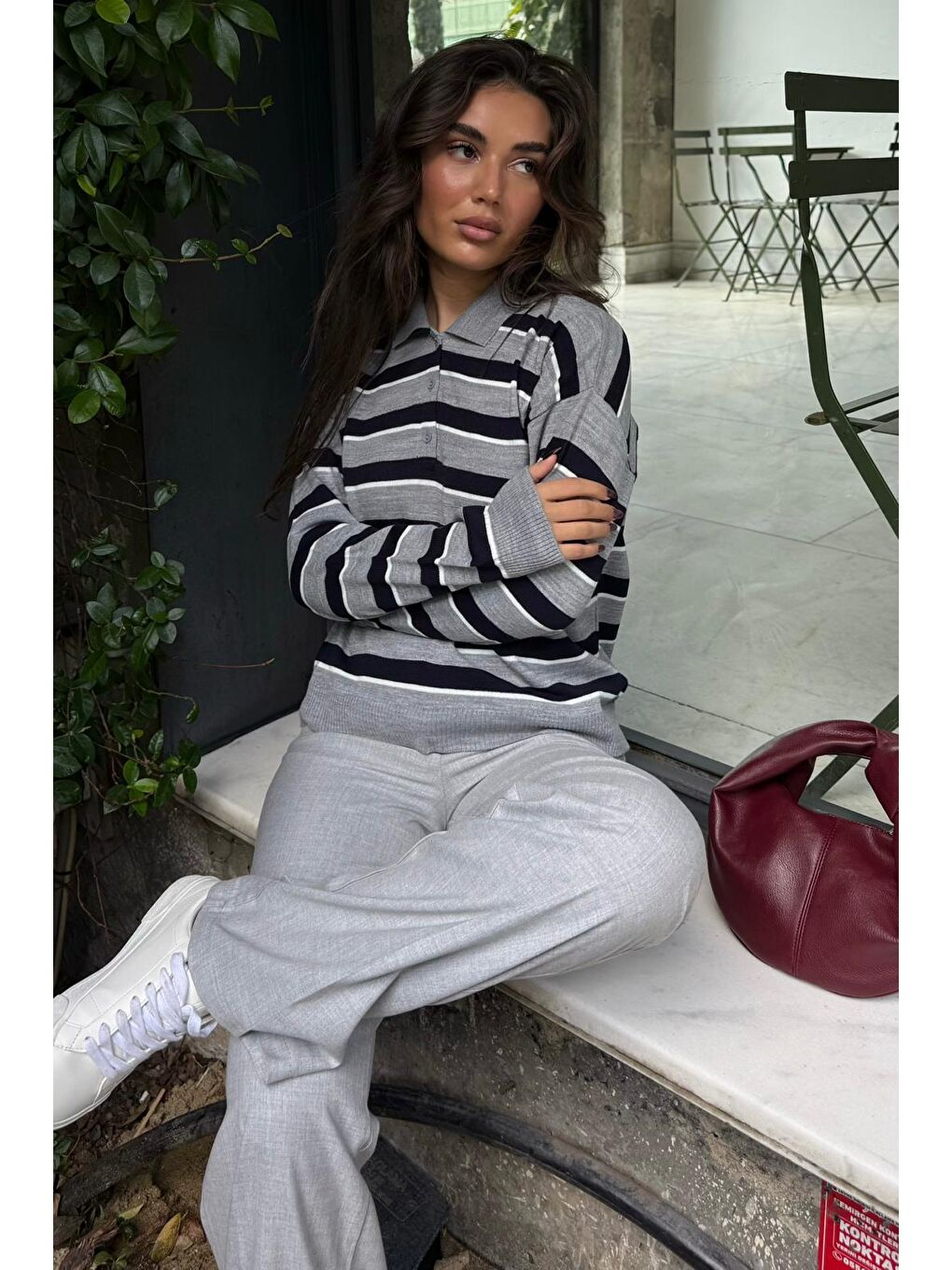 Gri Çizgili Polo Yaka Düğmeli Kadın Kazak Mg2561-6