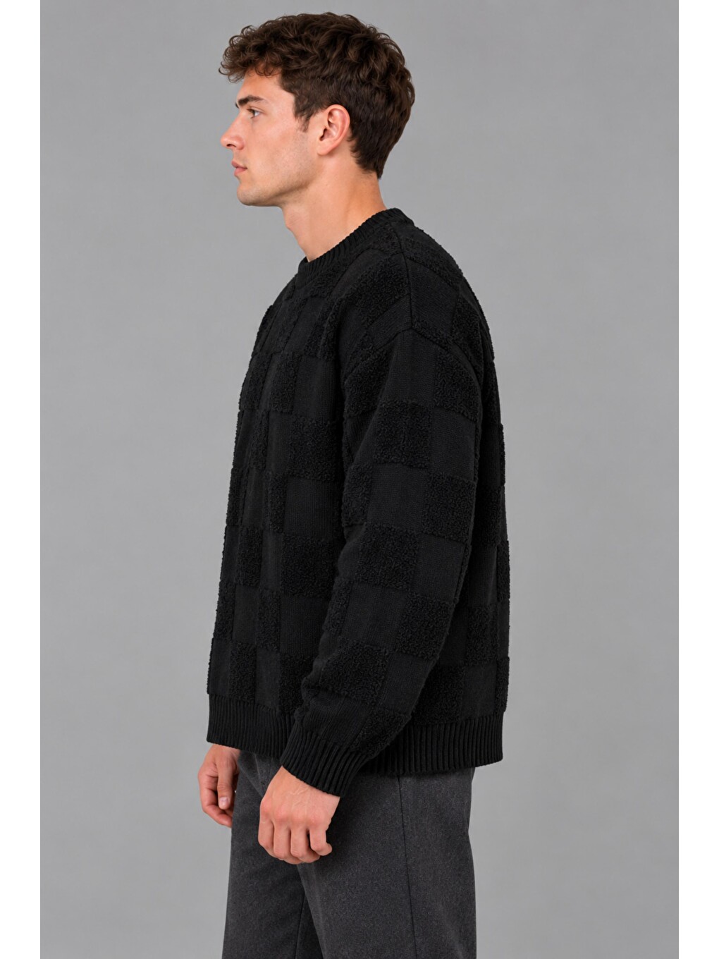 Siyah Oversize Pelüş Kare Desen Kışlık Kazak Dp 18381_10062-2