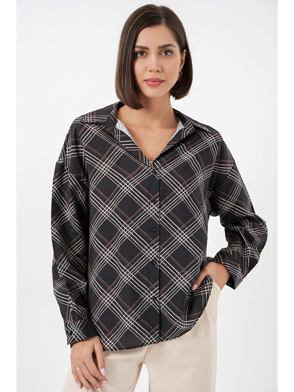 Kadın Oversize Desenli Gömlek 20372 - Siyah-3