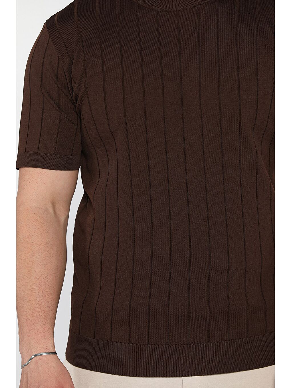 Kahverengi Erkek Bisiklet Yaka Kendinden Çizgi Desenli Triko Tişört-3