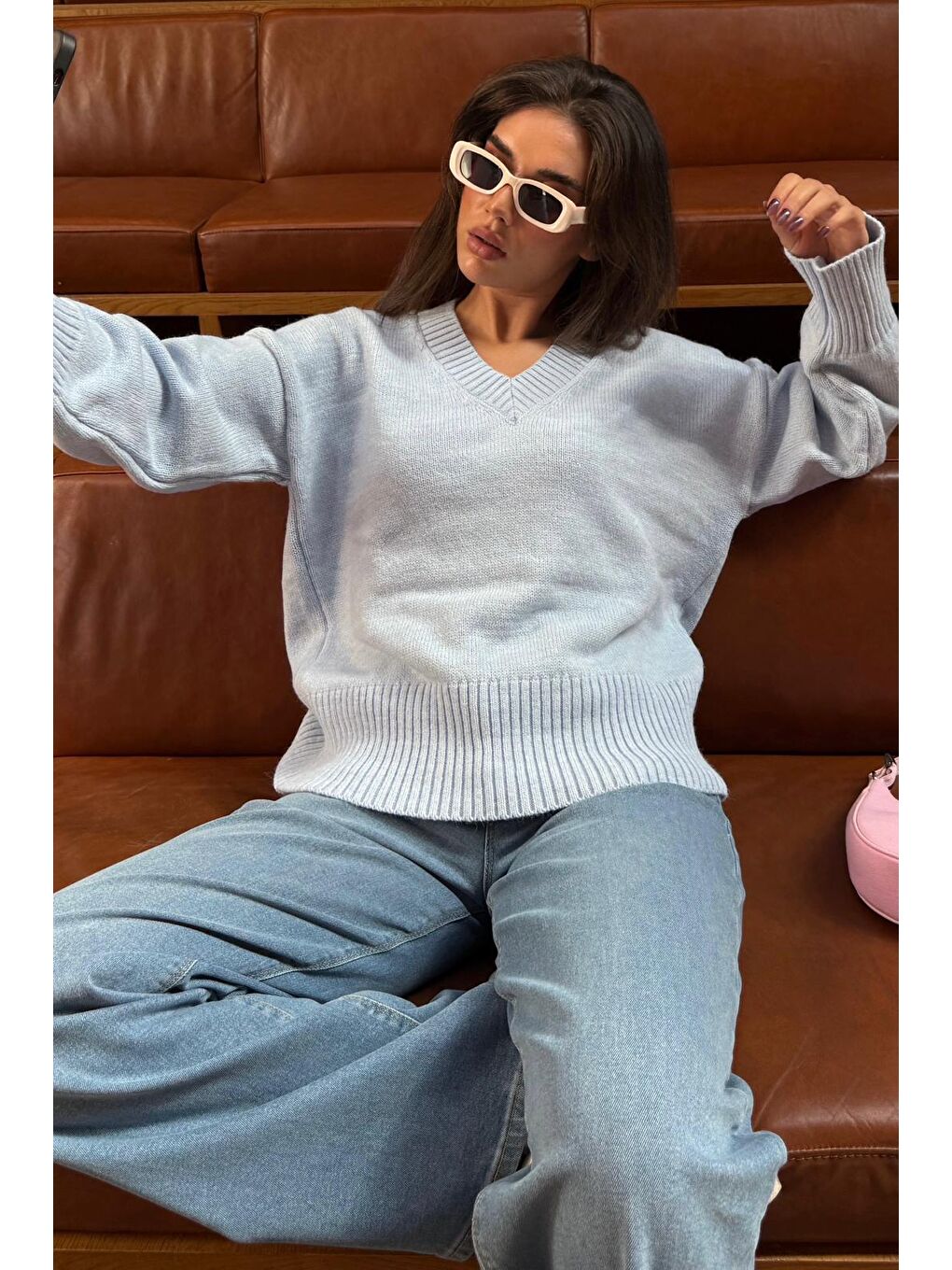 Bebe Mavisi V Yaka Oversize Kadın Triko Kazak Mg2149-1