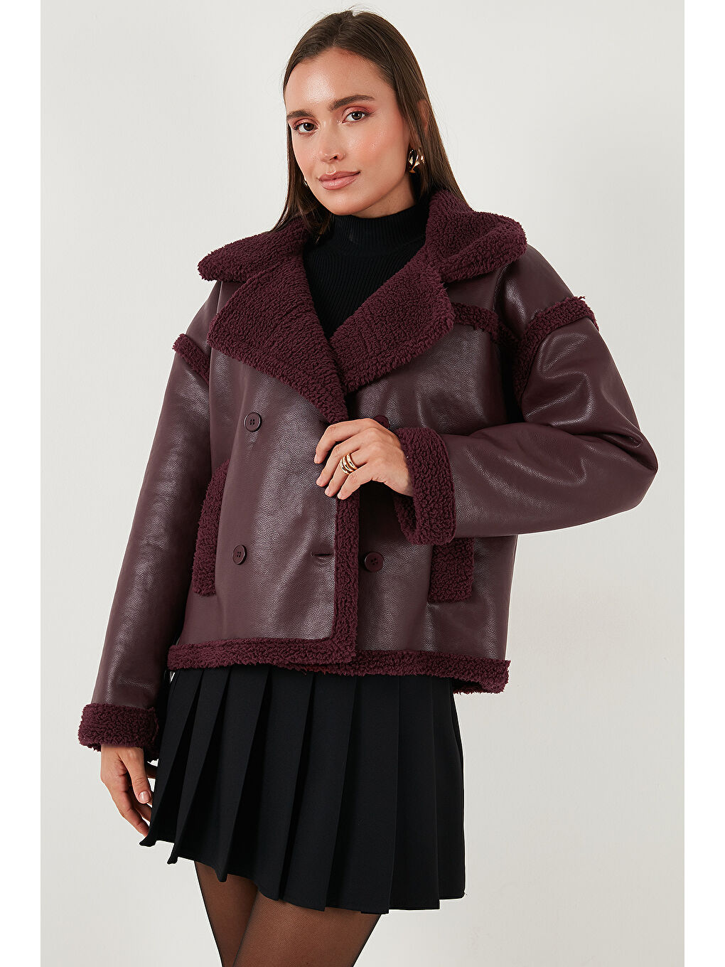 Bordo Oversize Kruvaze Yaka Pelüş Detaylı Suni Deri Biker Ceket Mont 6810247-2