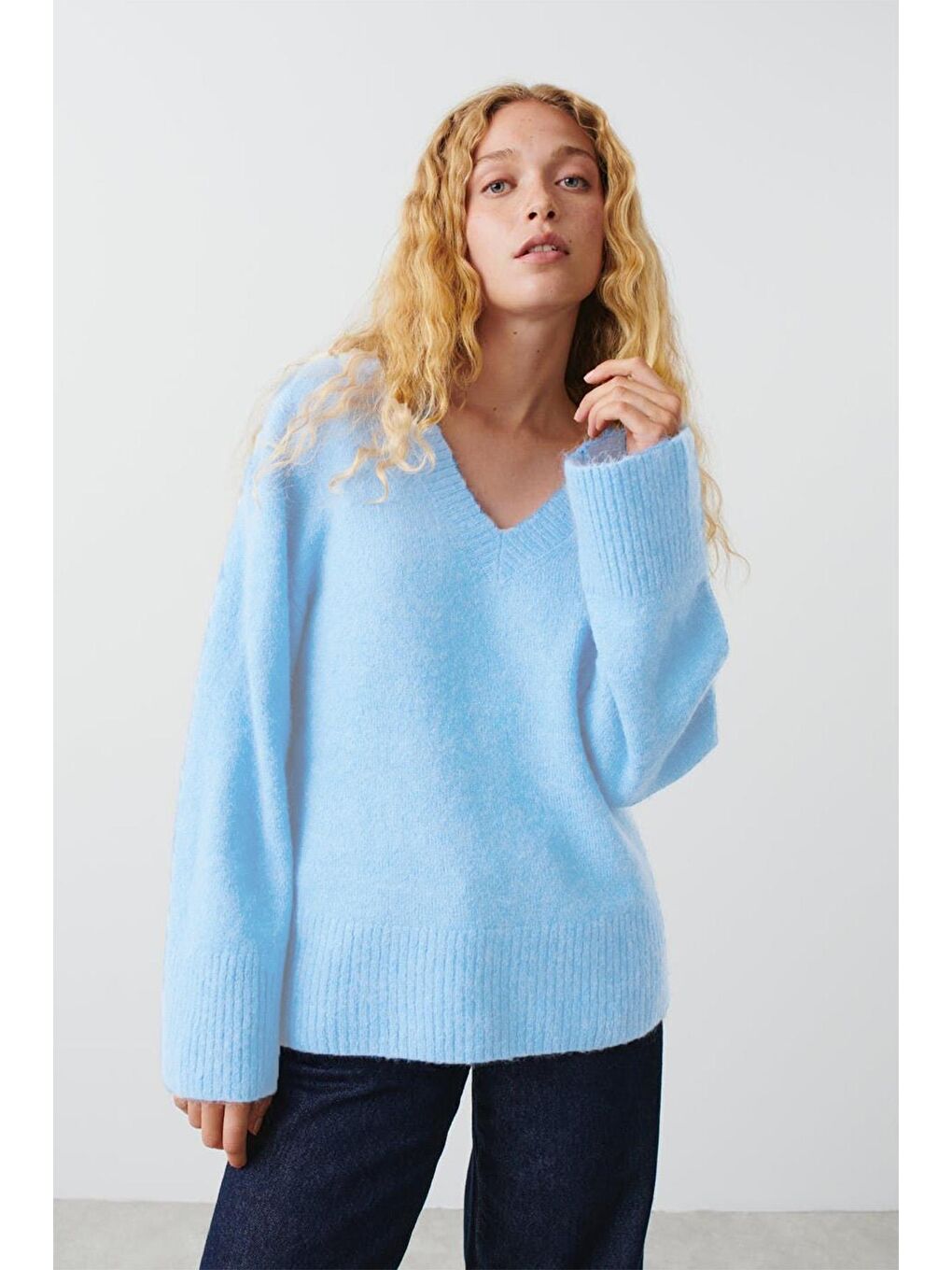 Bebe Mavisi V Yaka Oversize Kadın Triko Kazak Mg2149-4