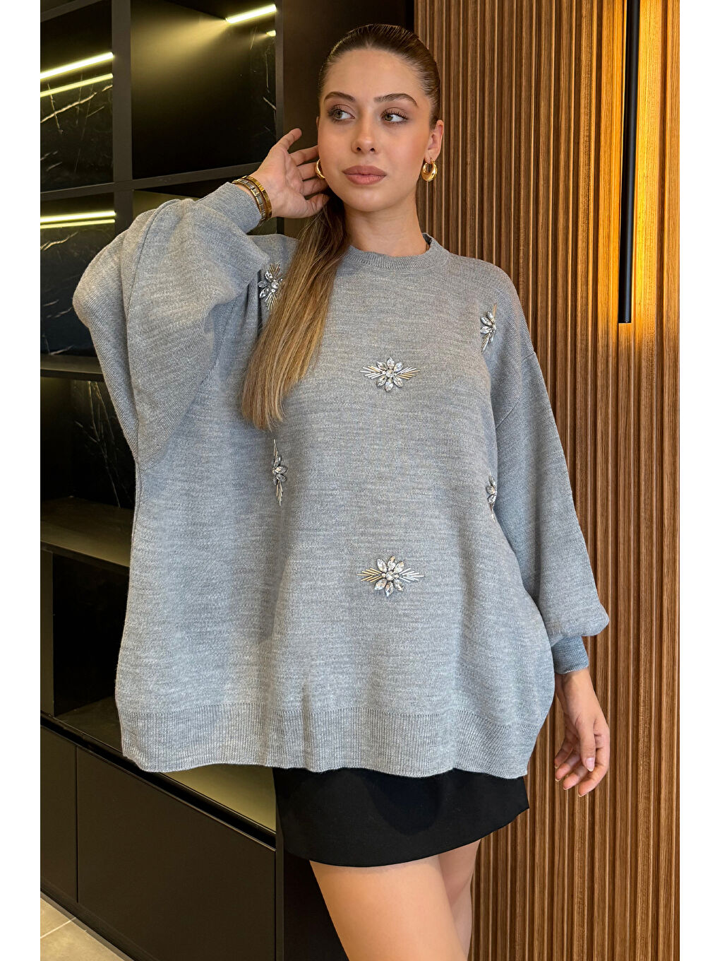 Gri Kadın Bisiklet Yaka Taşlı Salaş Triko Kazak (taşlar Farklı Gelebilir.)-1