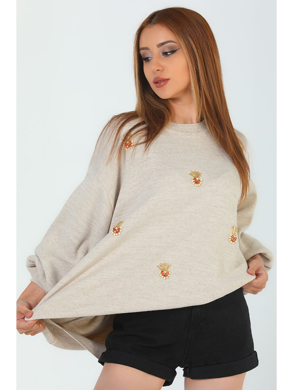 Bej Kadın Bisiklet Yaka Taşlı Salaş Triko Kazak (taşlar Farklı Gelebilir.)-1