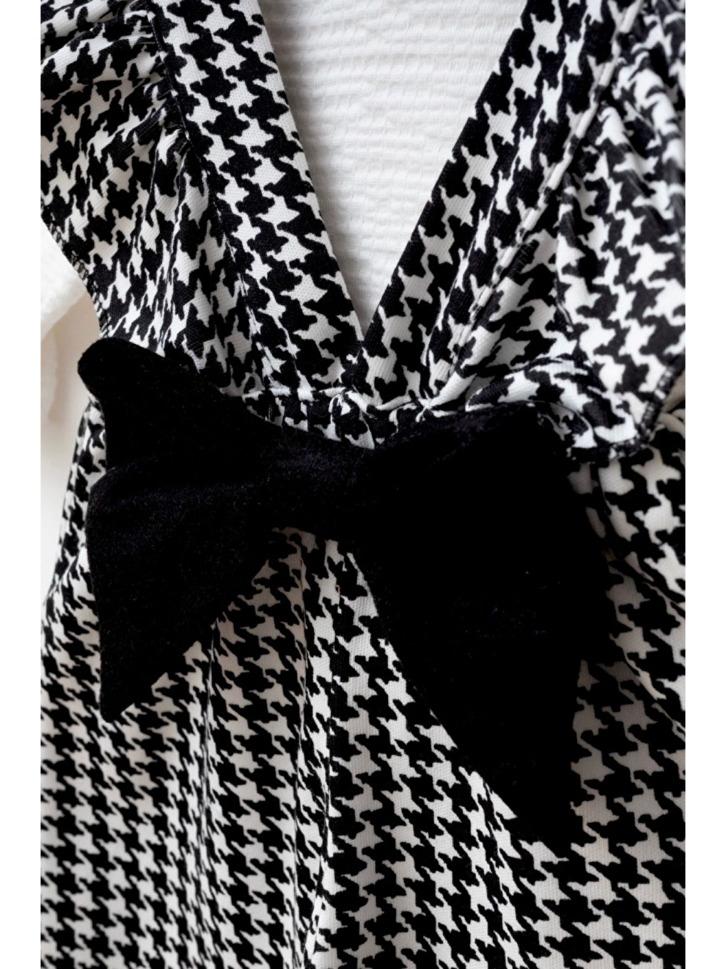 Siyah Kız Bebek Kazayağı Desenli Fırfırlı Salopet Takım-3