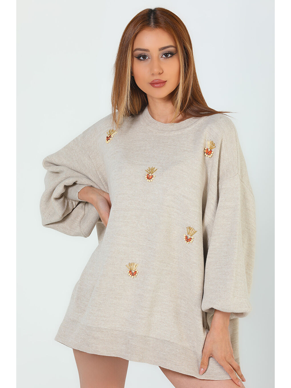 Bej Kadın Bisiklet Yaka Taşlı Salaş Triko Kazak (taşlar Farklı Gelebilir.)-3