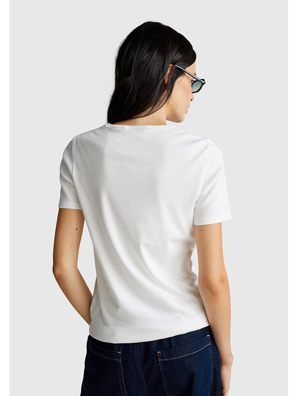 Kadın Beyaz-Renkli Yazılı %100 Pamuk Benetton Yazılı Basic T-Shirt-2