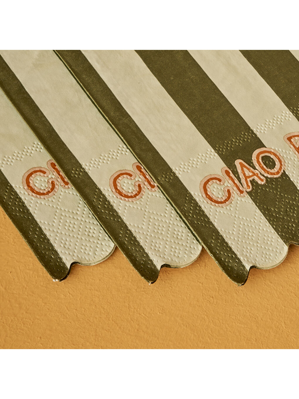 Line 100'lü Kağıt Peçete Yeşil (33x39 cm)-1