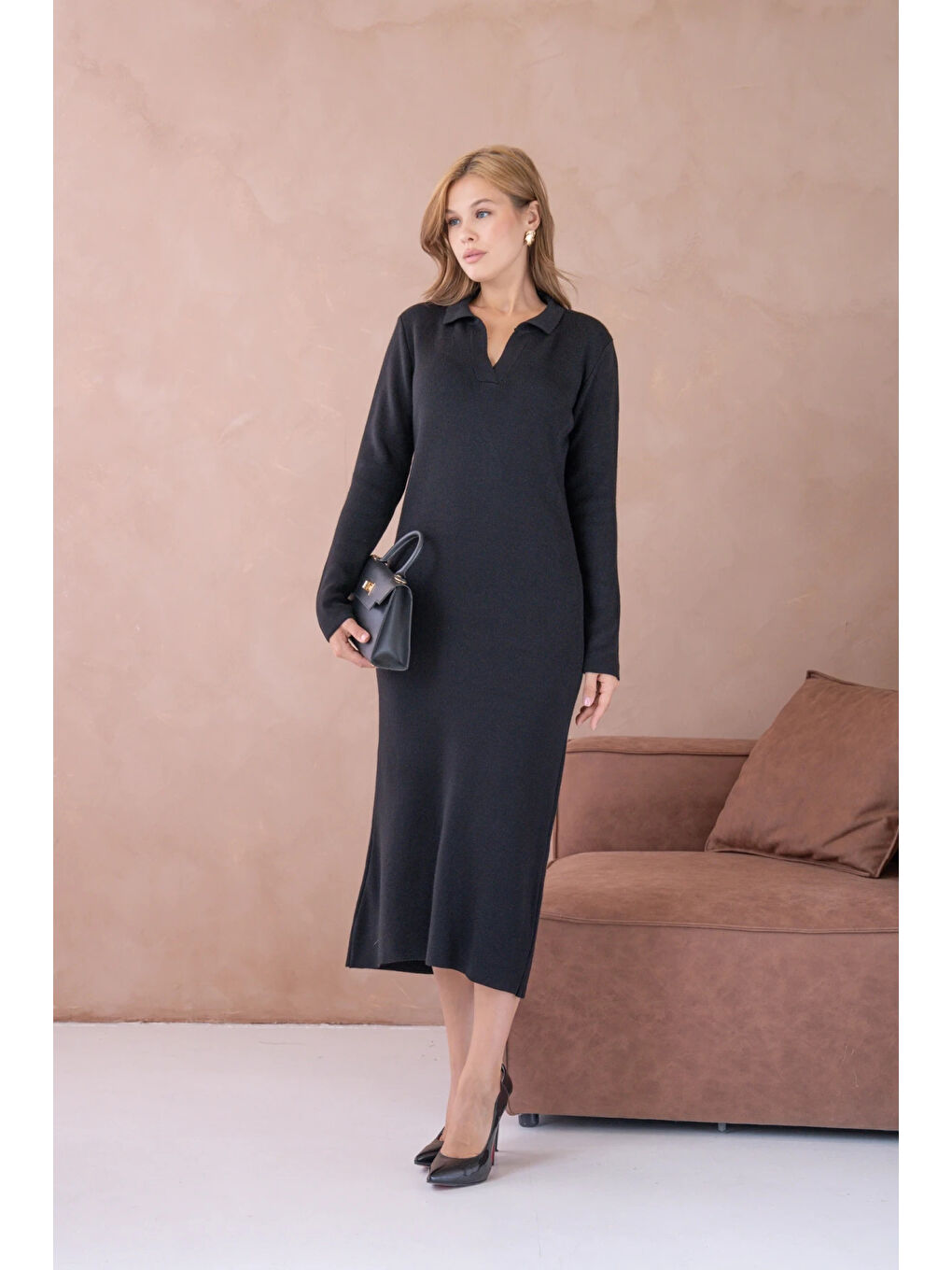 Siyah Kadın Polo Yaka Yamuşak Dokulu Maksi Boy Triko Elbise-2