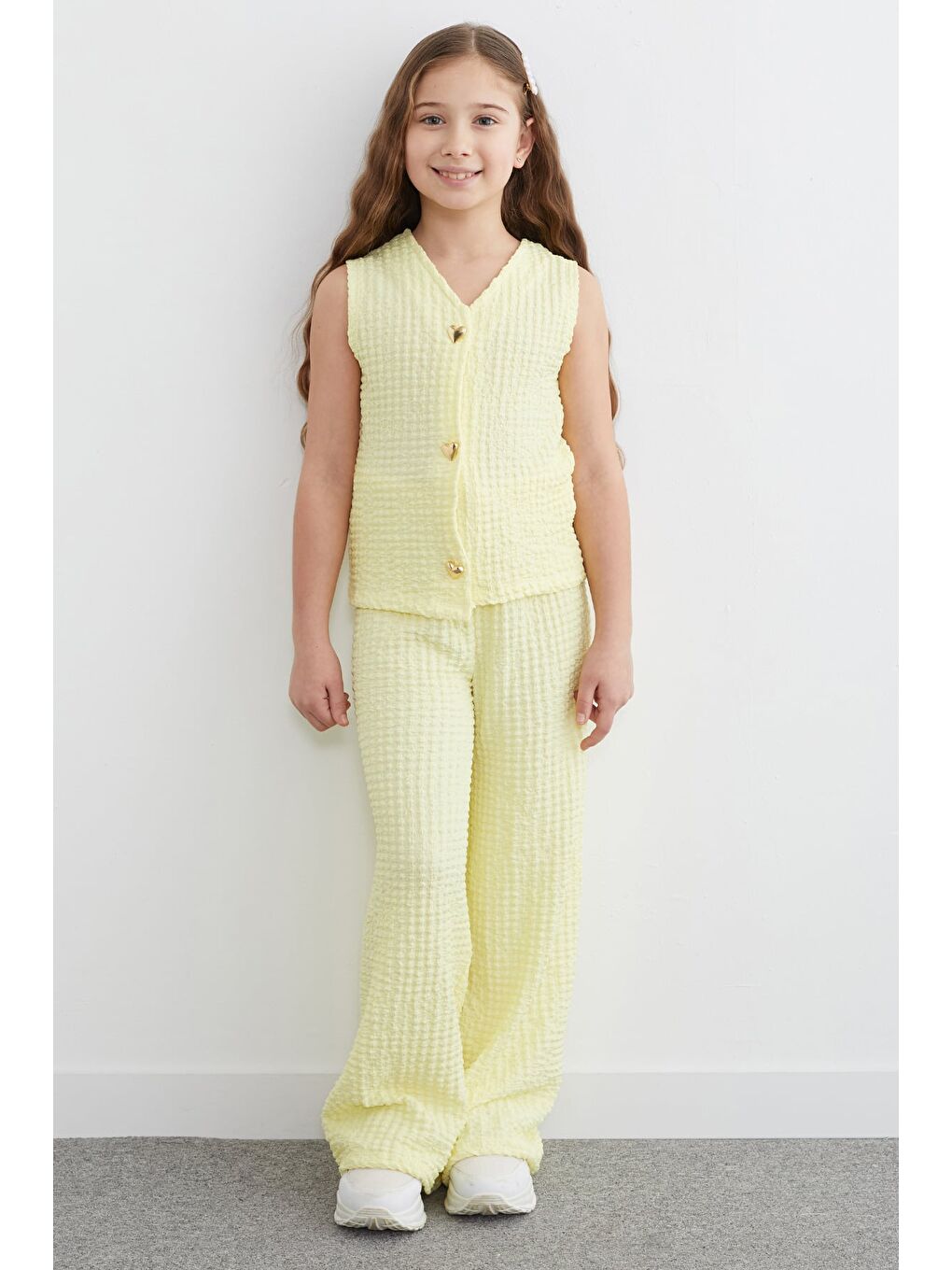 Sarı Kalp Düğmeli Dokulu Yelekli Kız Çocuk 2 Li Takım-1