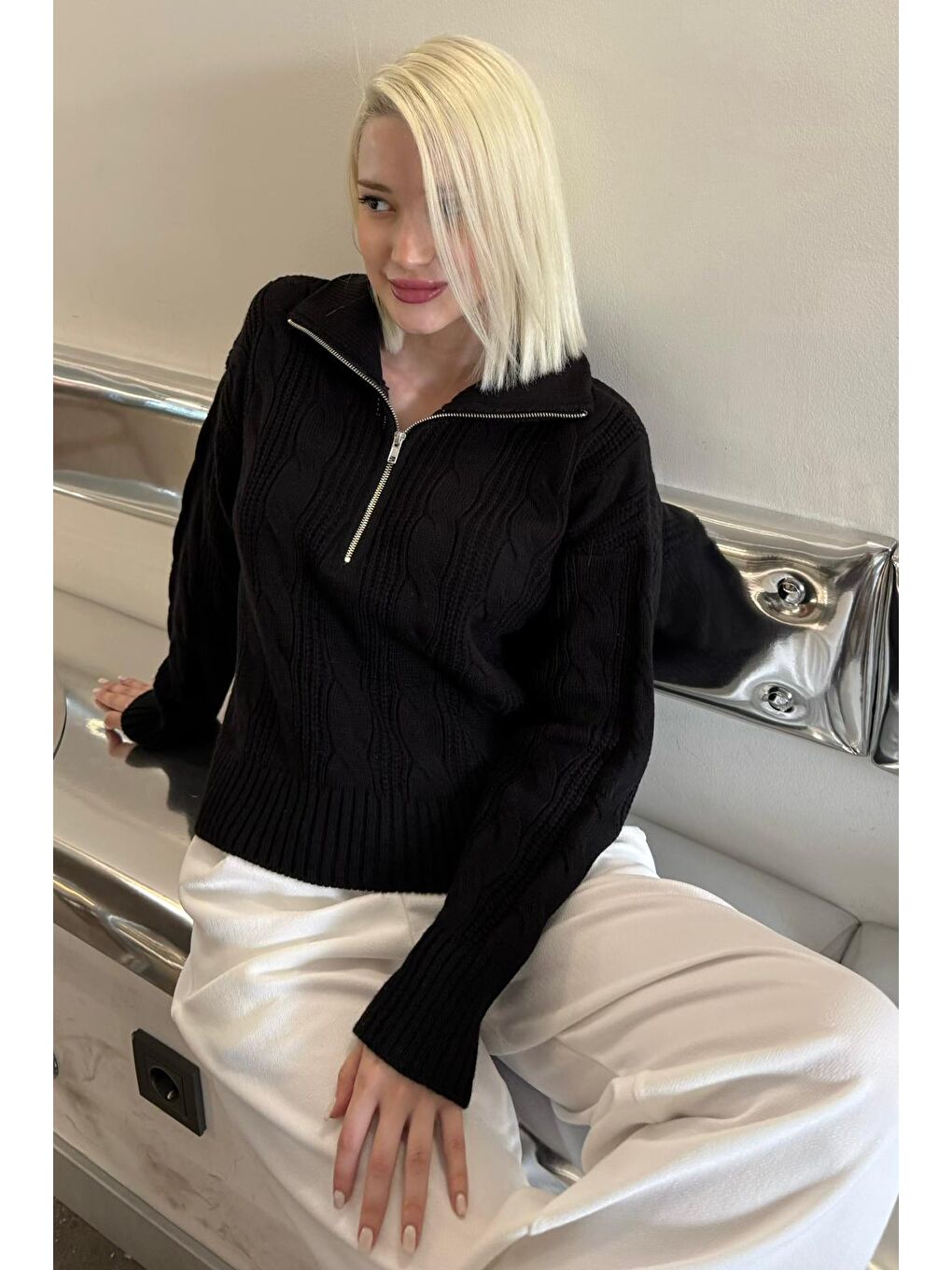 Siyah Örgü Desenli Kadın Triko Kazak Mg2546-4