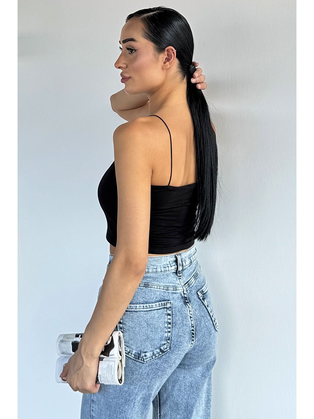 Siyah Kadın Lastik Askılı Elastanlı Crop Top Bluz-3