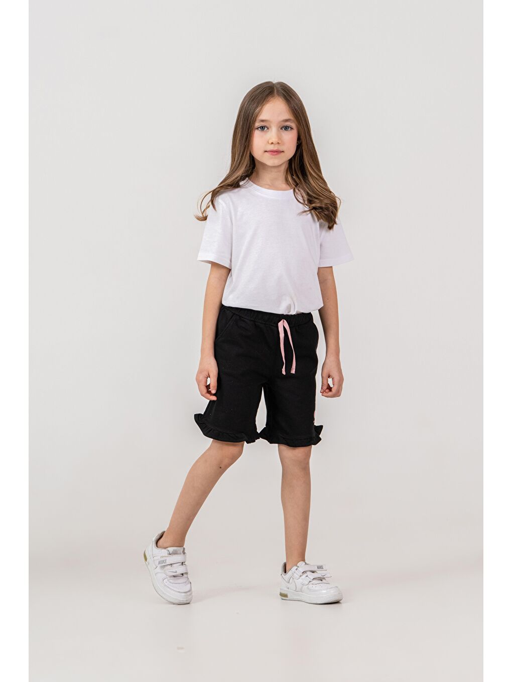 Siyah Fırfırlı Kiraz Baskılı Kız Çocuk Şort-2