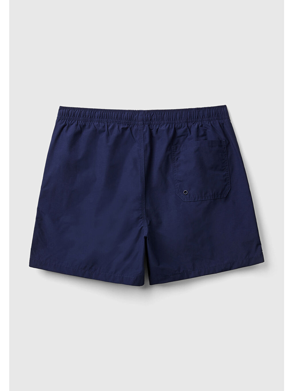 Erkek Koyu Lacivert Önü Logo İşlemeli Yama Cepli Beli Büzgülü Deniz Şortu-1