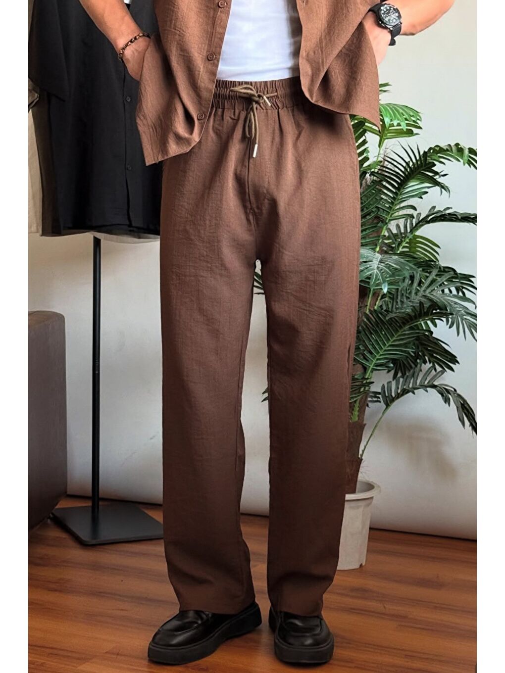 Kahverengi Erkek Apaj Yaka Gömlek Pantolon Takım-1