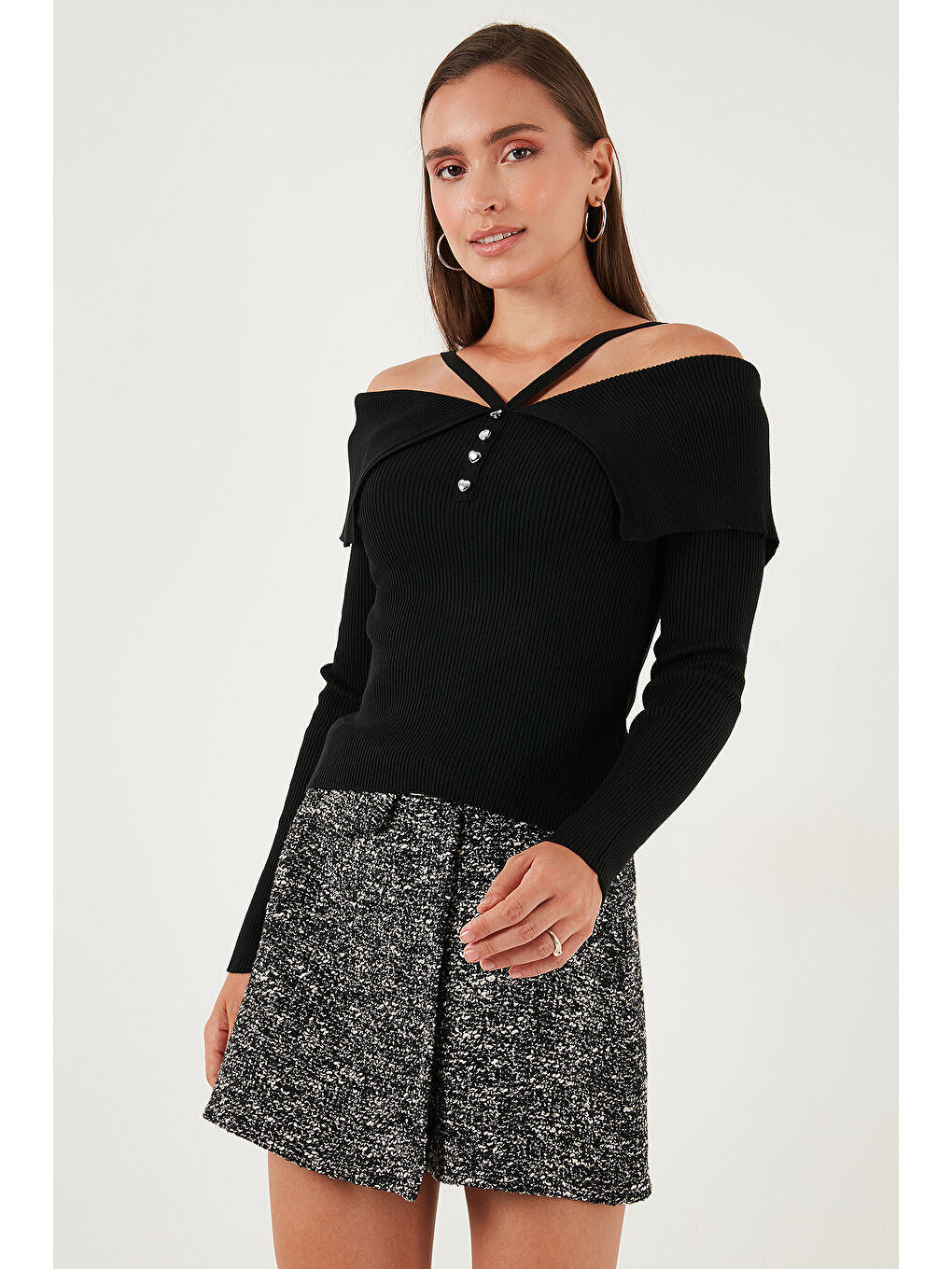 Siyah Premium Fitted Fit Carmen Yaka İp Askı Detaylı Triko Kazak 680KZ00076-3