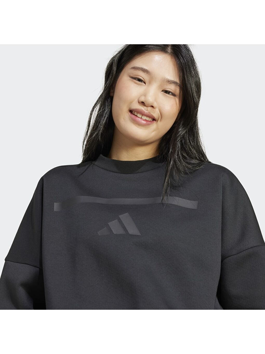 Adidas Siyah Z.N.E. Kadın Siyah Yuvarlak Yaka Sweatshirt - 2