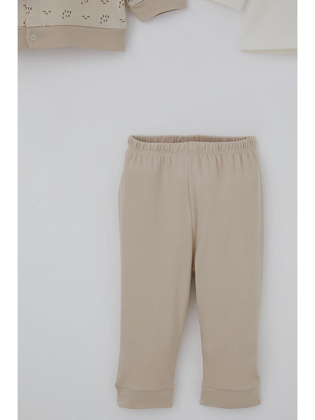 Erkek Bebek Bodyli 3 Lü Takım Desenli Bej (4 Ay-1 Yaş)-3