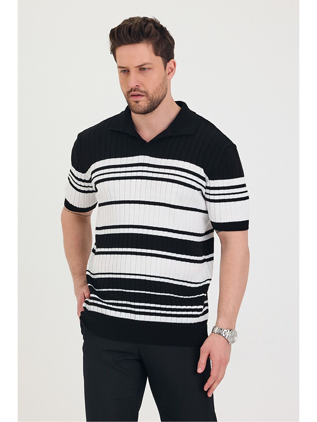 Siyah Erkek Polo Çizgi Detaylı Triko T-shirt-3