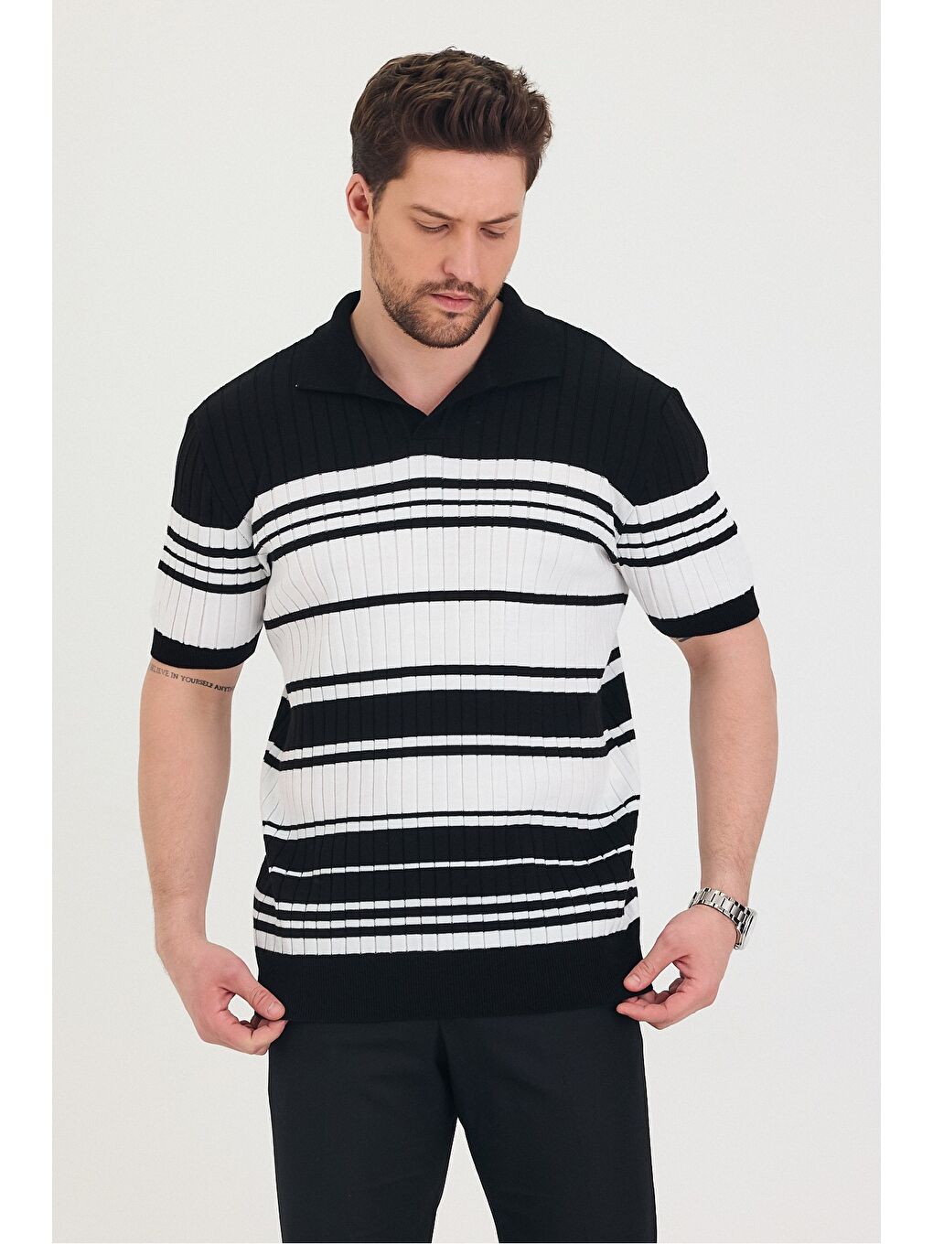 Siyah Erkek Polo Çizgi Detaylı Triko T-shirt-4